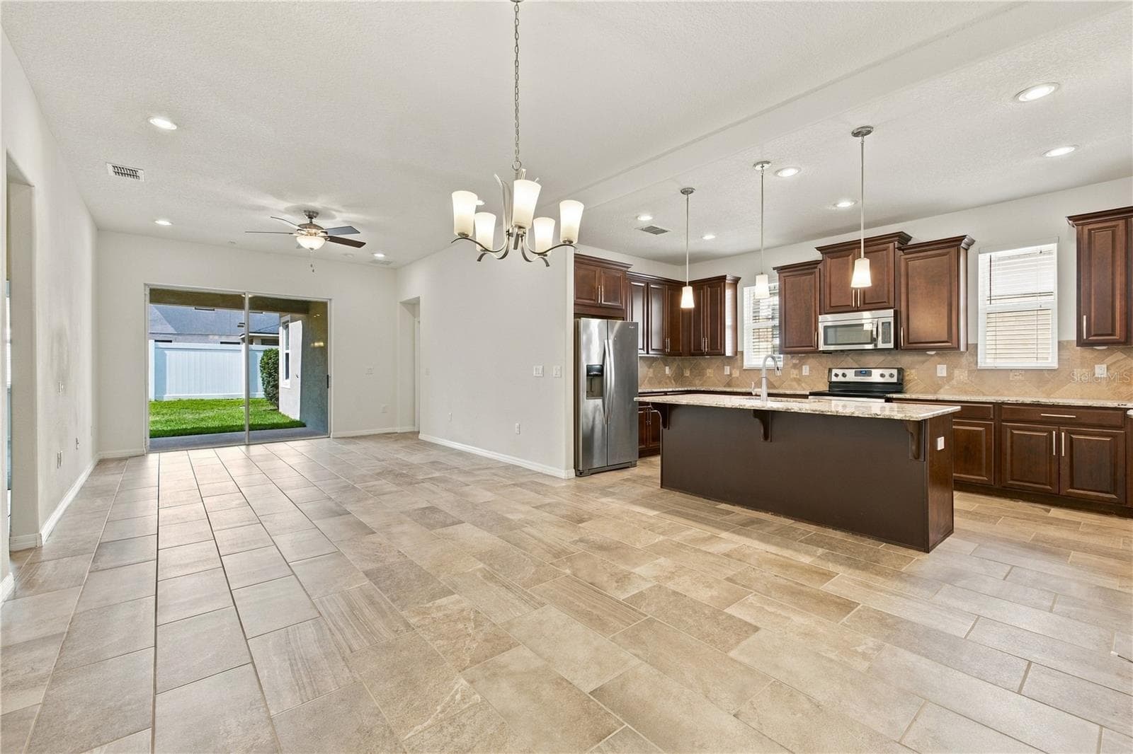 Single Family Residence at 2540 FOLIO WAY, KISSIMMEE, photo 19 of 77