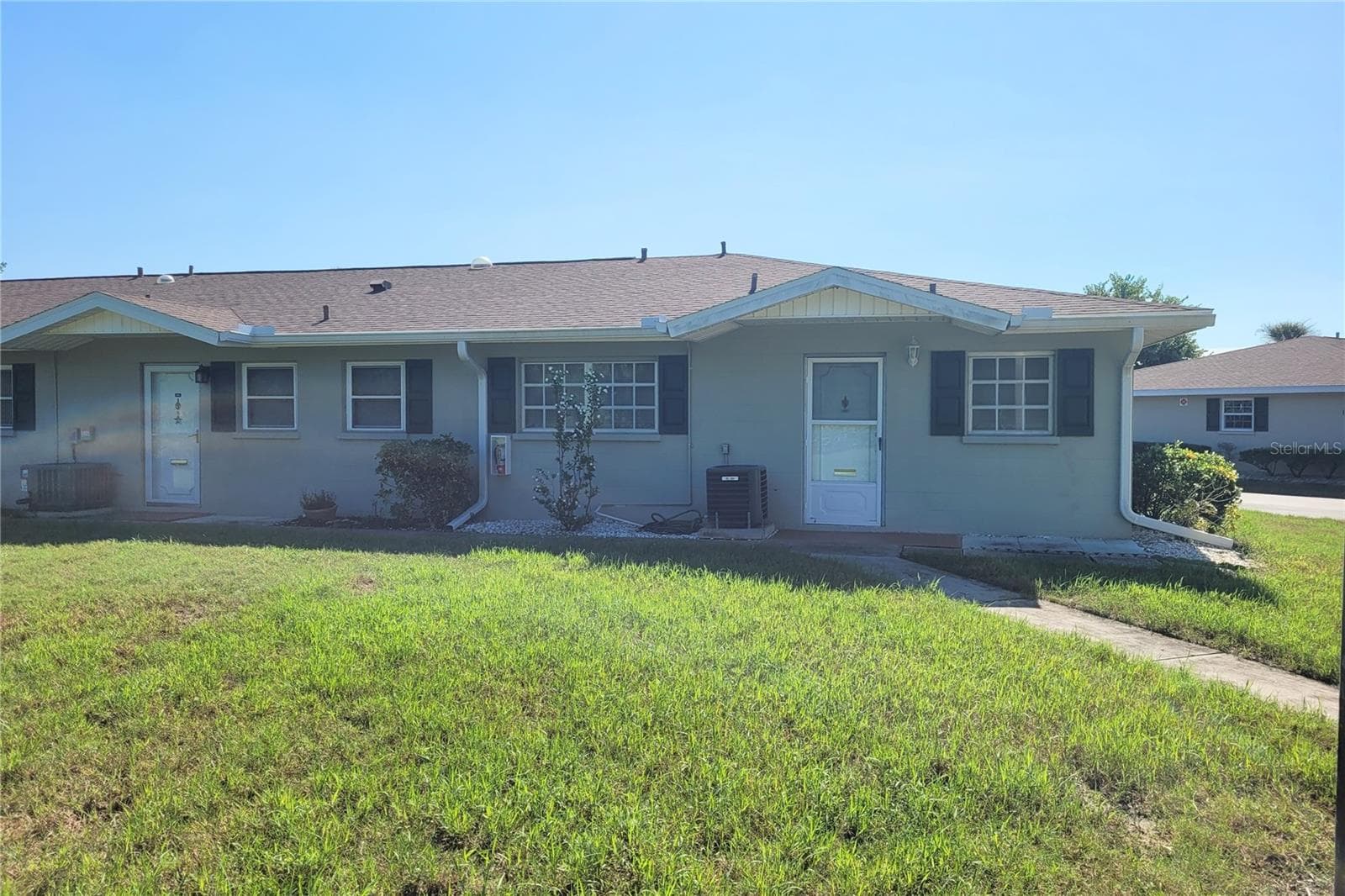 Villa at 2609 GOLF COURSE DR #403, SARASOTA, photo 2 of 30