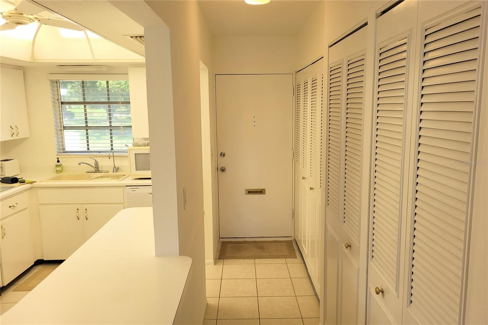Villa at 2609 GOLF COURSE DR #403, SARASOTA, photo 7 of 30