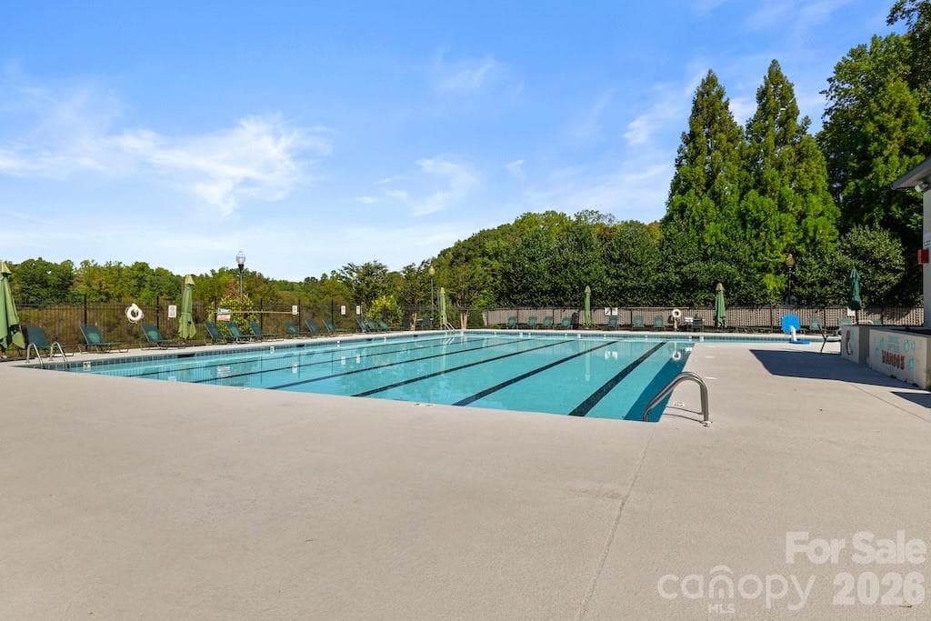 Neighborhood pool to enjoy - 109 Coronilla Road, Mooresville