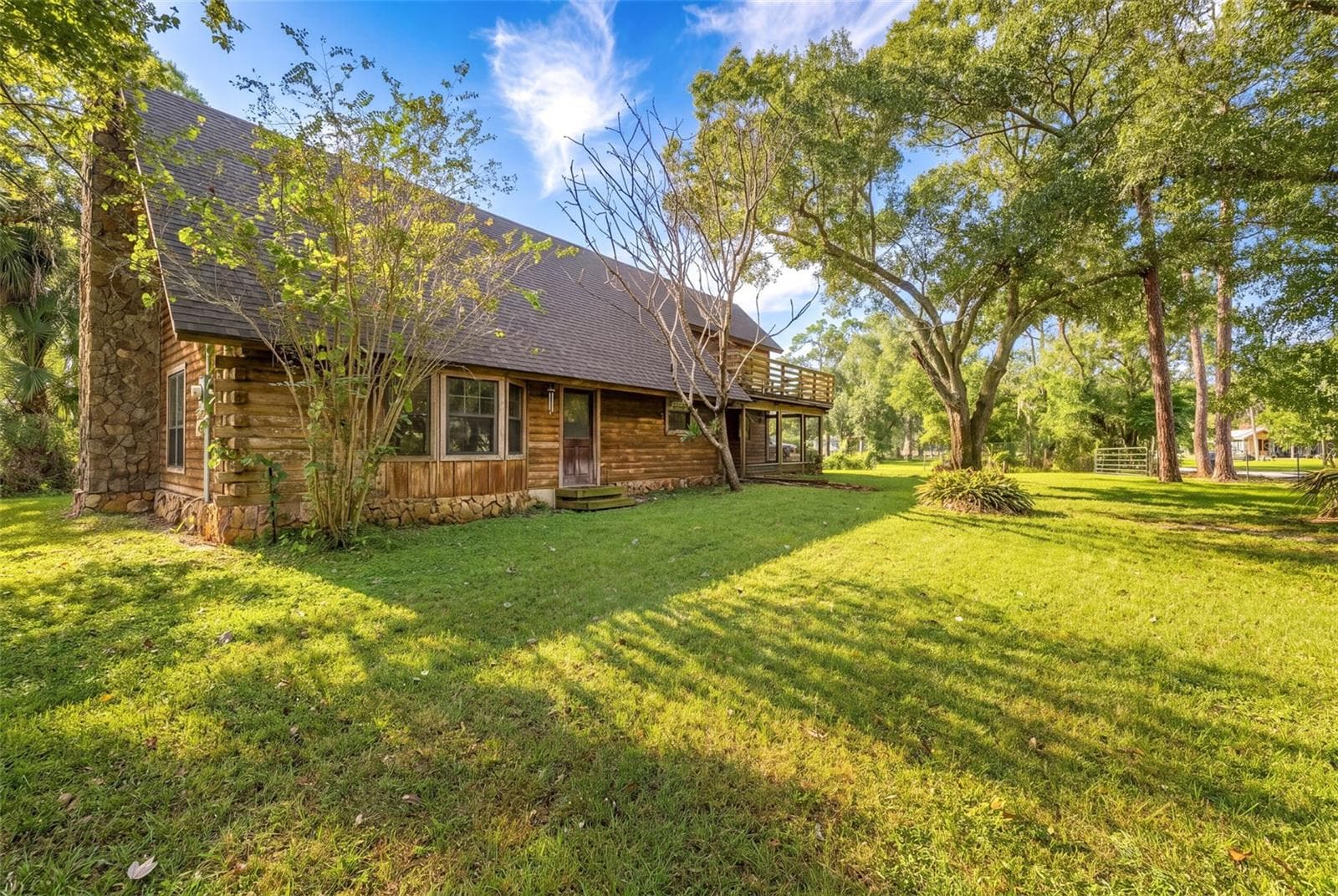 4295 LAKERIDGE DR
