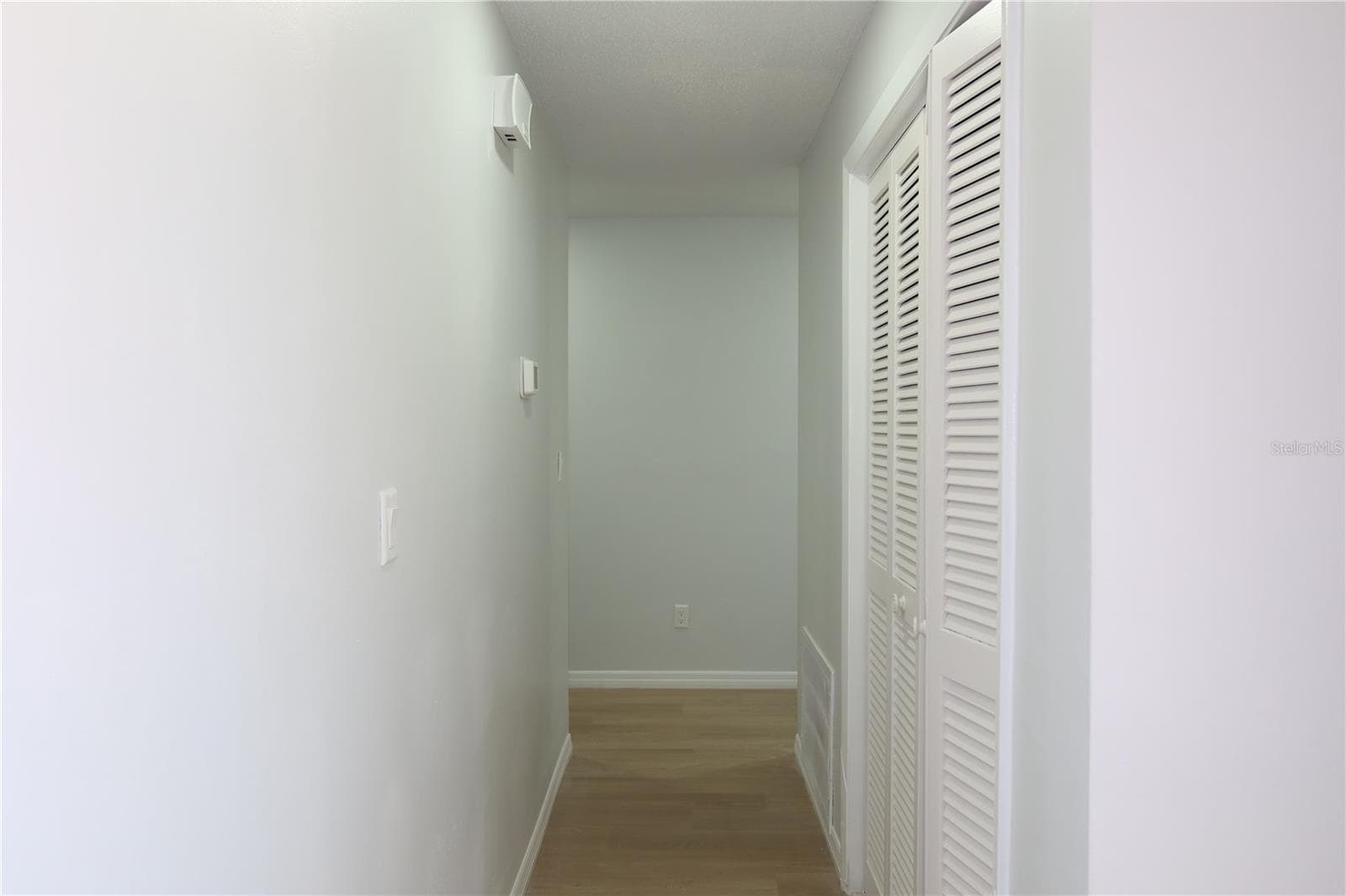 Single Family Residence at 9353 CHASE ST, SPRING HILL, photo 18 of 32
