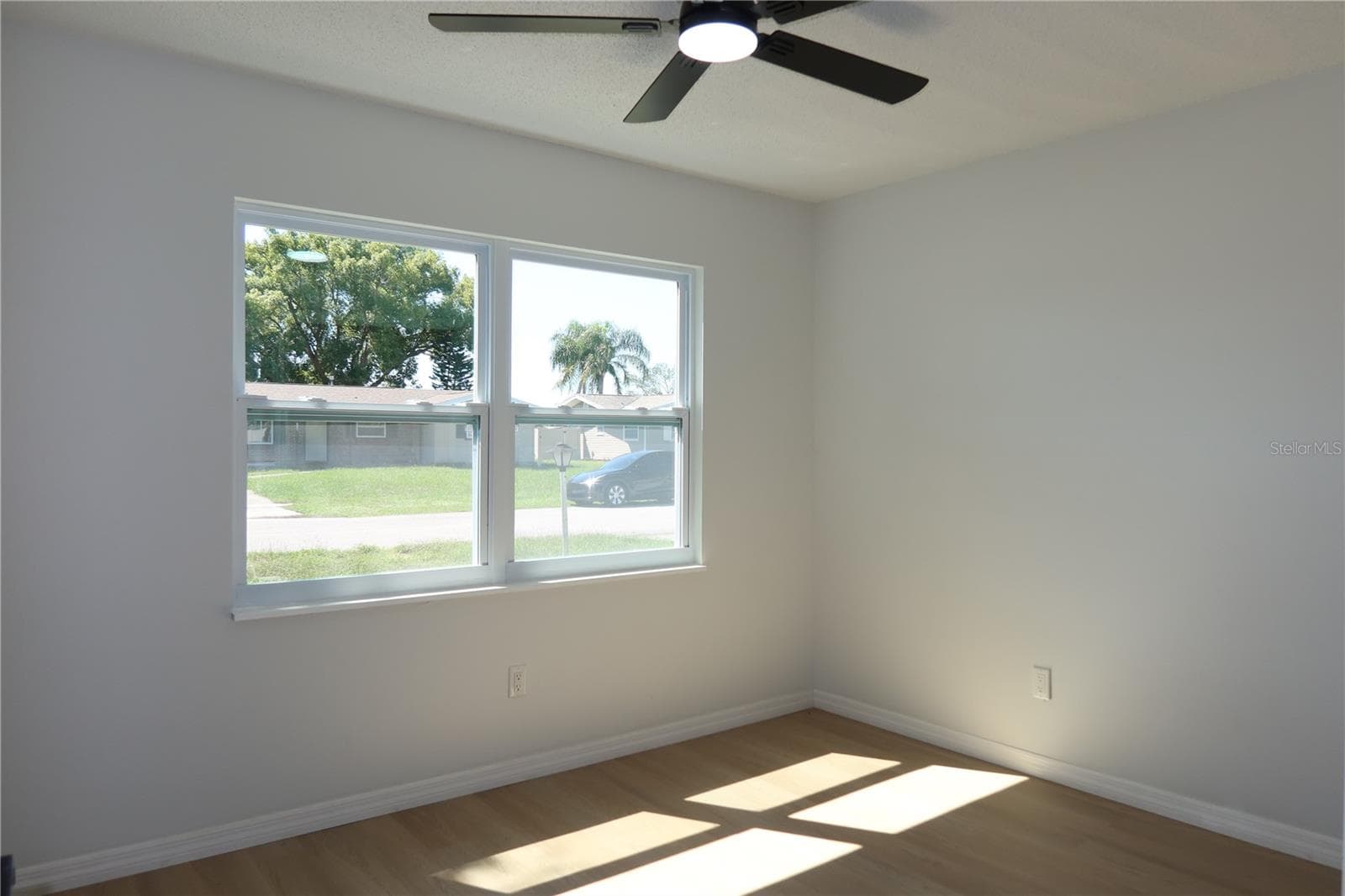 Single Family Residence at 9353 CHASE ST, SPRING HILL, photo 25 of 32