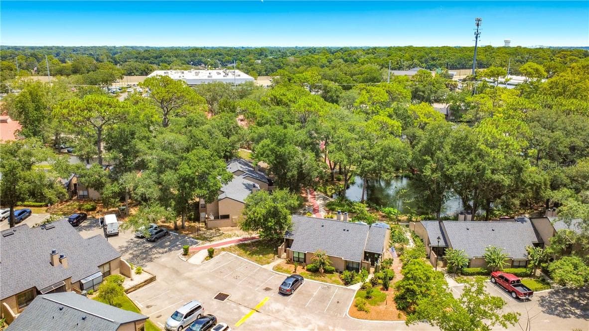 Condominium at 940 Douglas AVE #172, ALTAMONTESPRINGS FL 32714, Altamonte Springs, photo 18 of 44