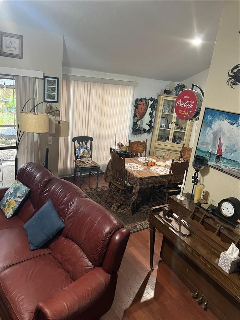 Condominium at 940 Douglas AVE #172, ALTAMONTESPRINGS FL 32714, Altamonte Springs, photo 23 of 44