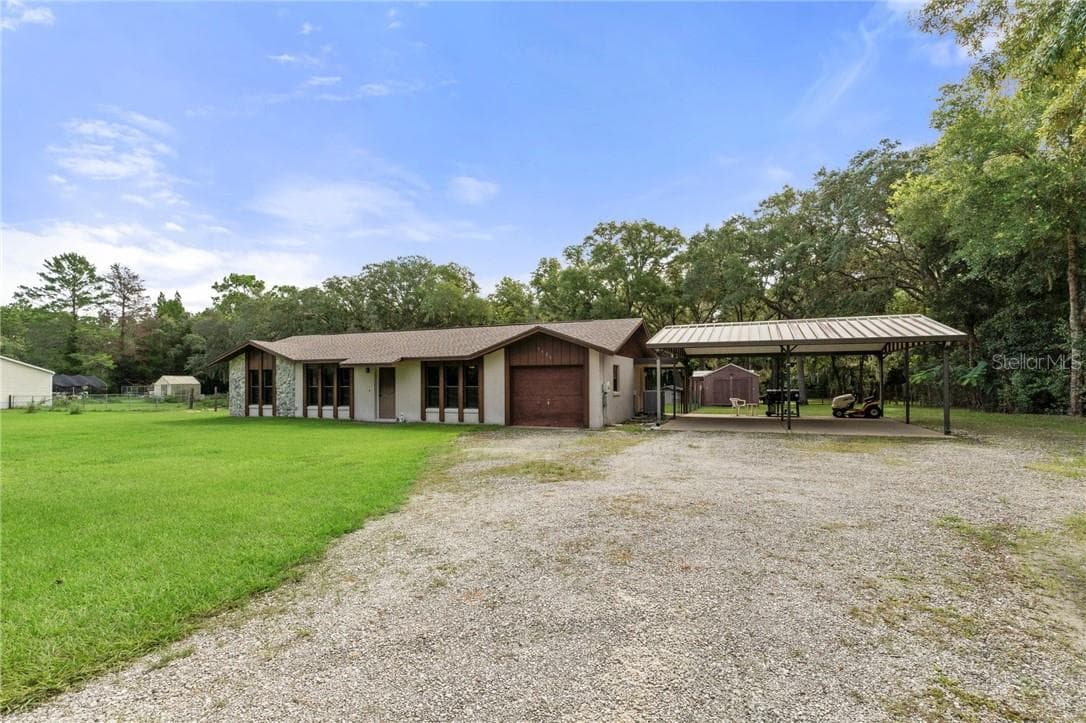 1931 S Colonial AVE, HOMOSASSA FL 34448