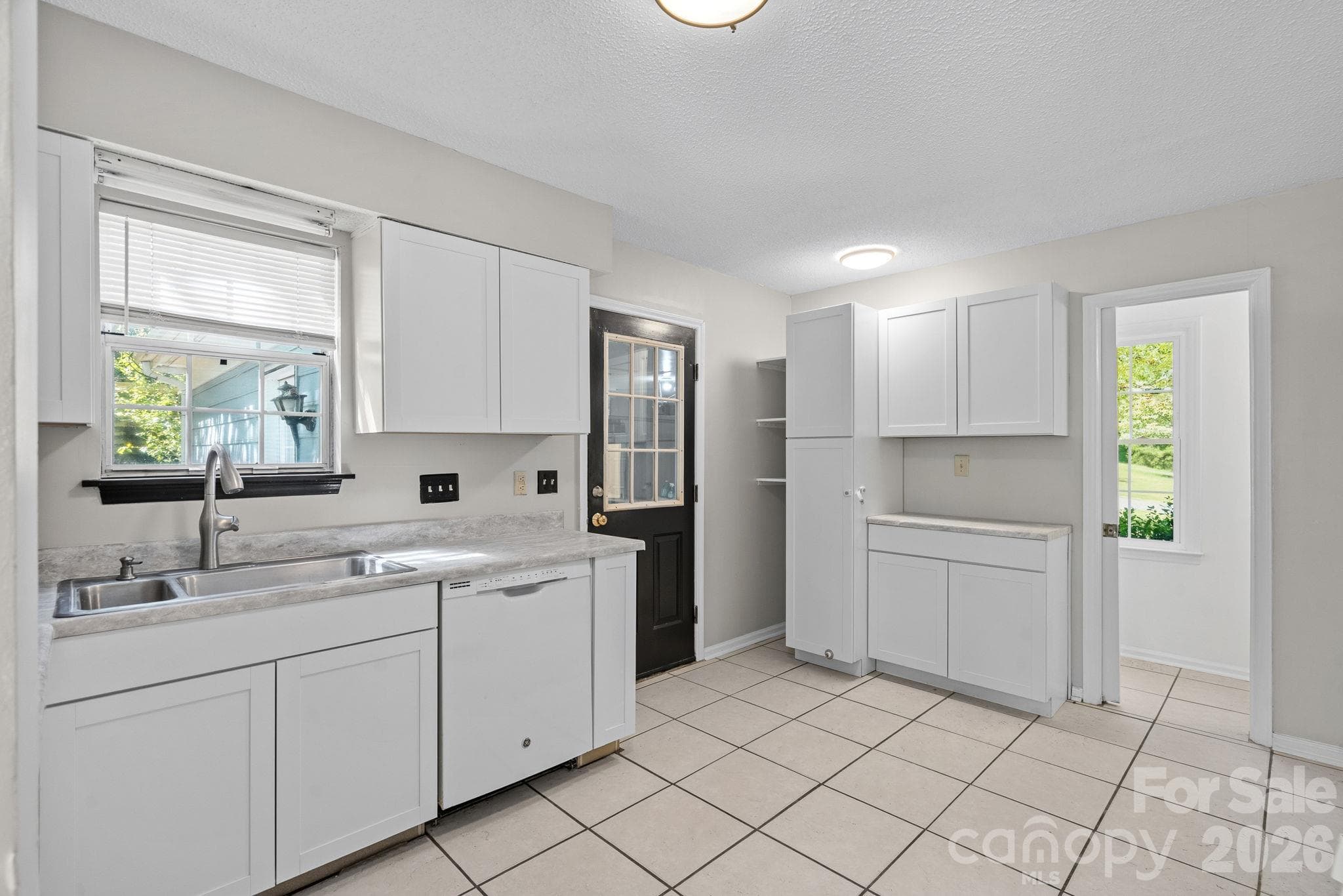 Kitchen - 12424 Cool Mist Lane, Huntersville