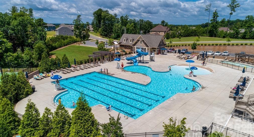 Home Owners amenities - 9609 Spurwig Court, Charlotte