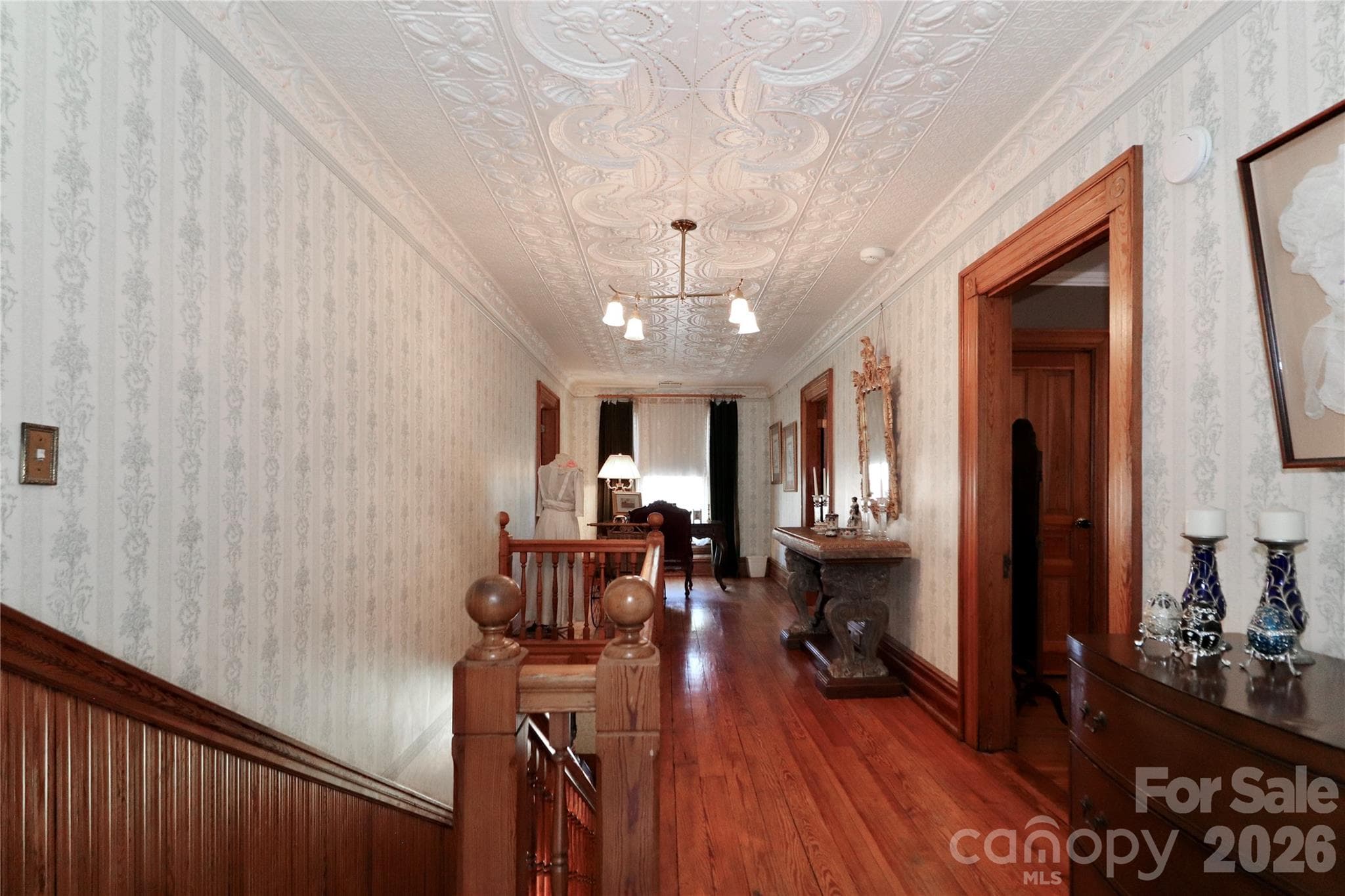 2nd Floor - 235 Walnut Street, Statesville
