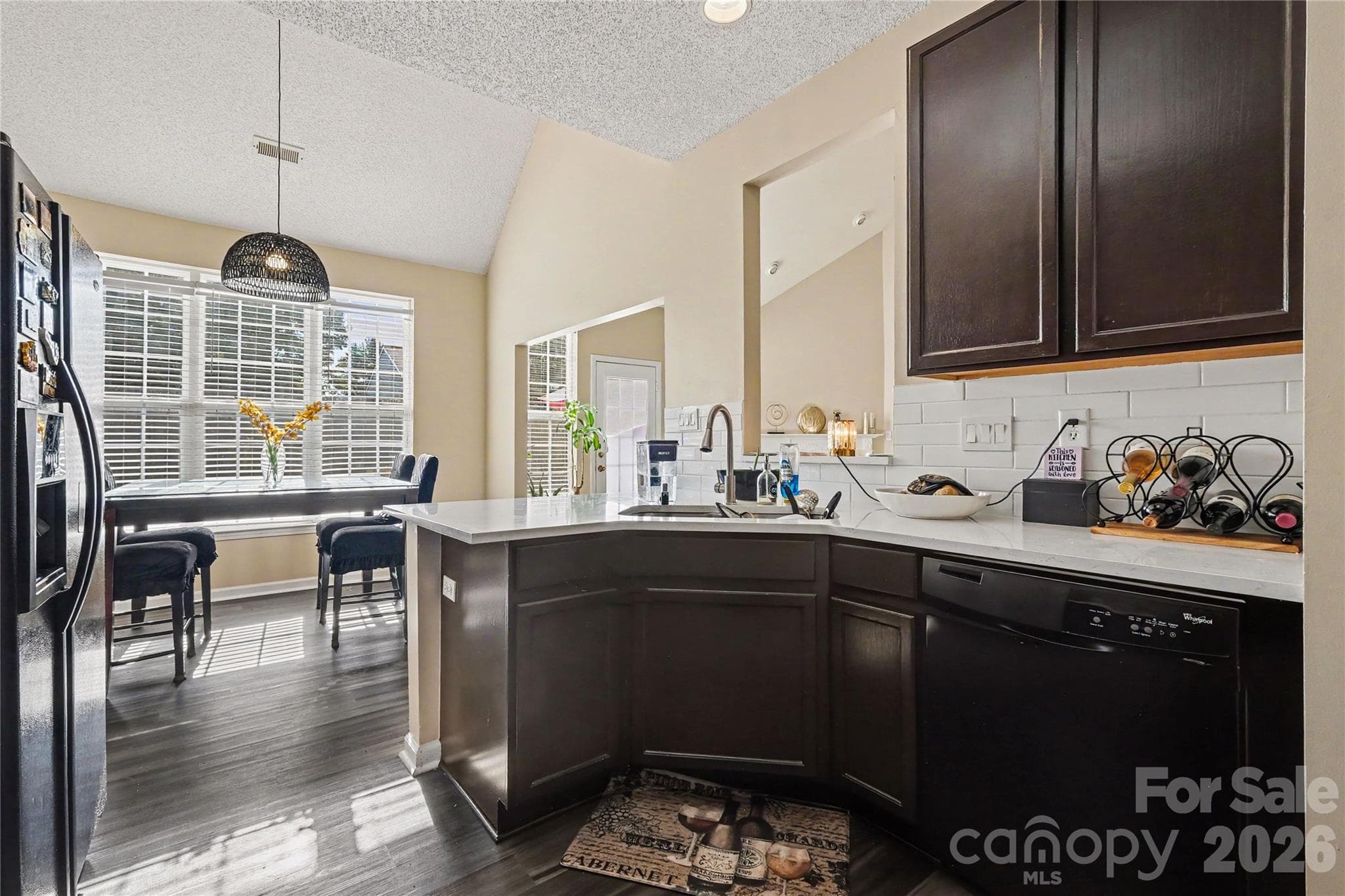 Single Family Residence at 8030 Shiny Meadow Drive, Charlotte, photo 16 of 32