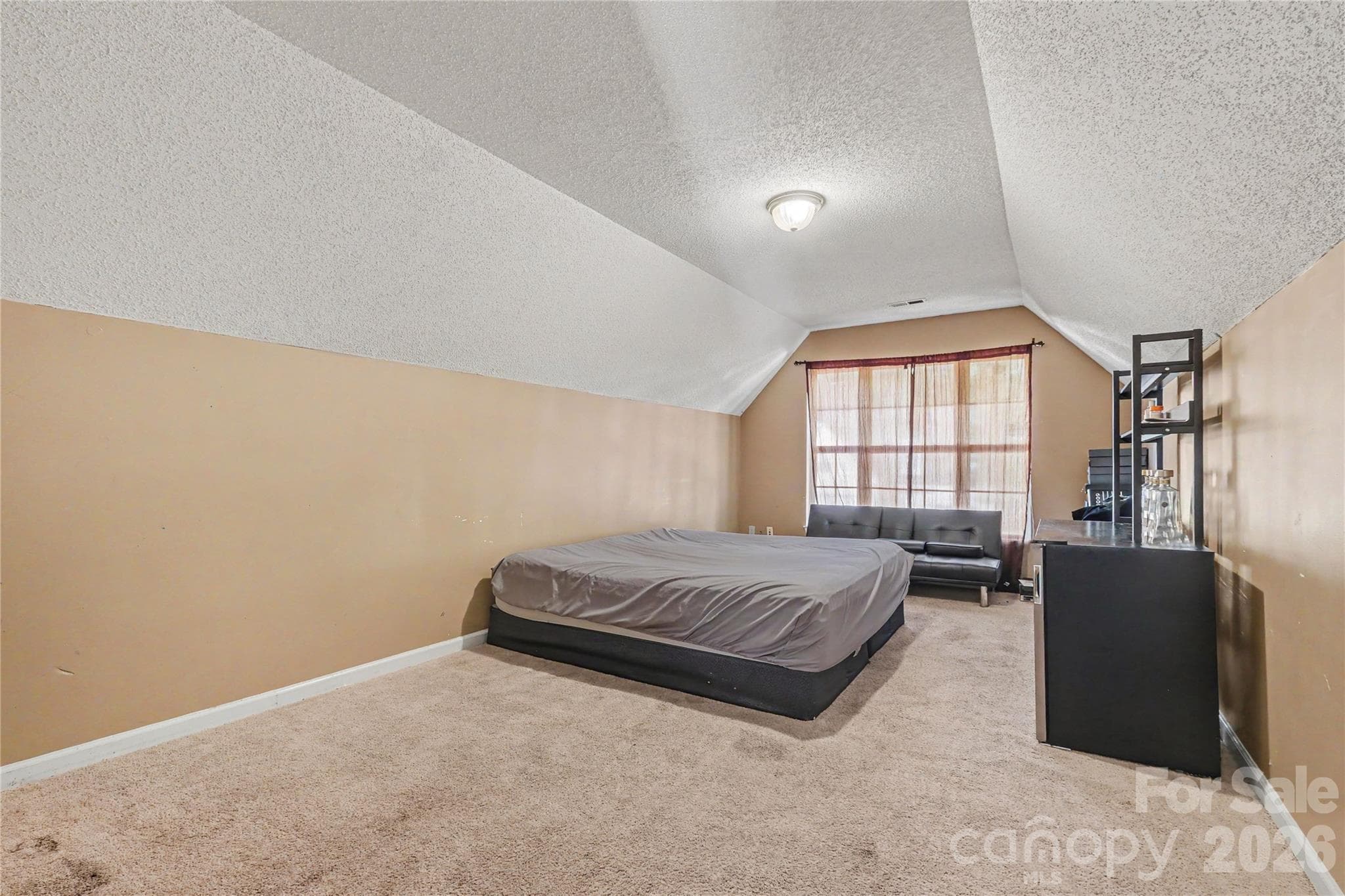 Single Family Residence at 8030 Shiny Meadow Drive, Charlotte, photo 24 of 32