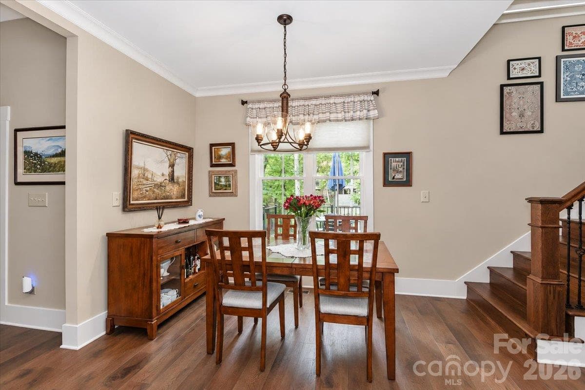 Single Family Residence at 618 Saint Cloud Drive, Statesville, photo 10 of 41