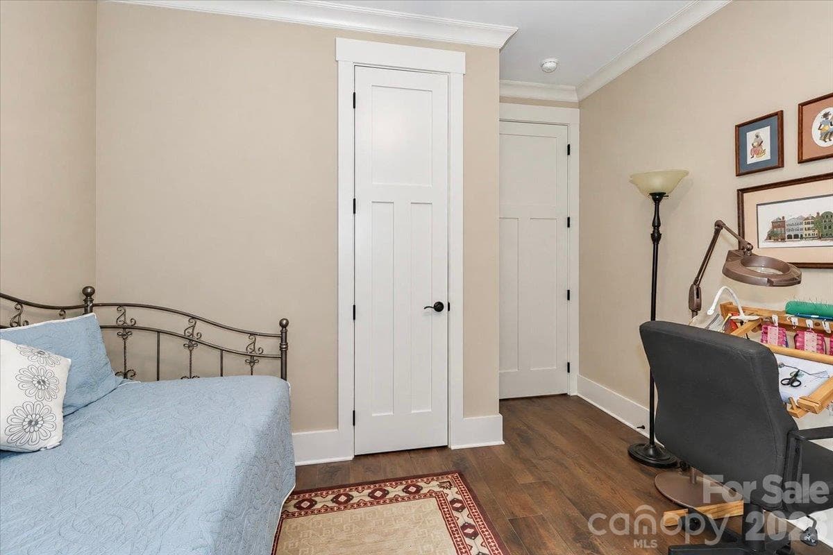 Single Family Residence at 618 Saint Cloud Drive, Statesville, photo 23 of 41