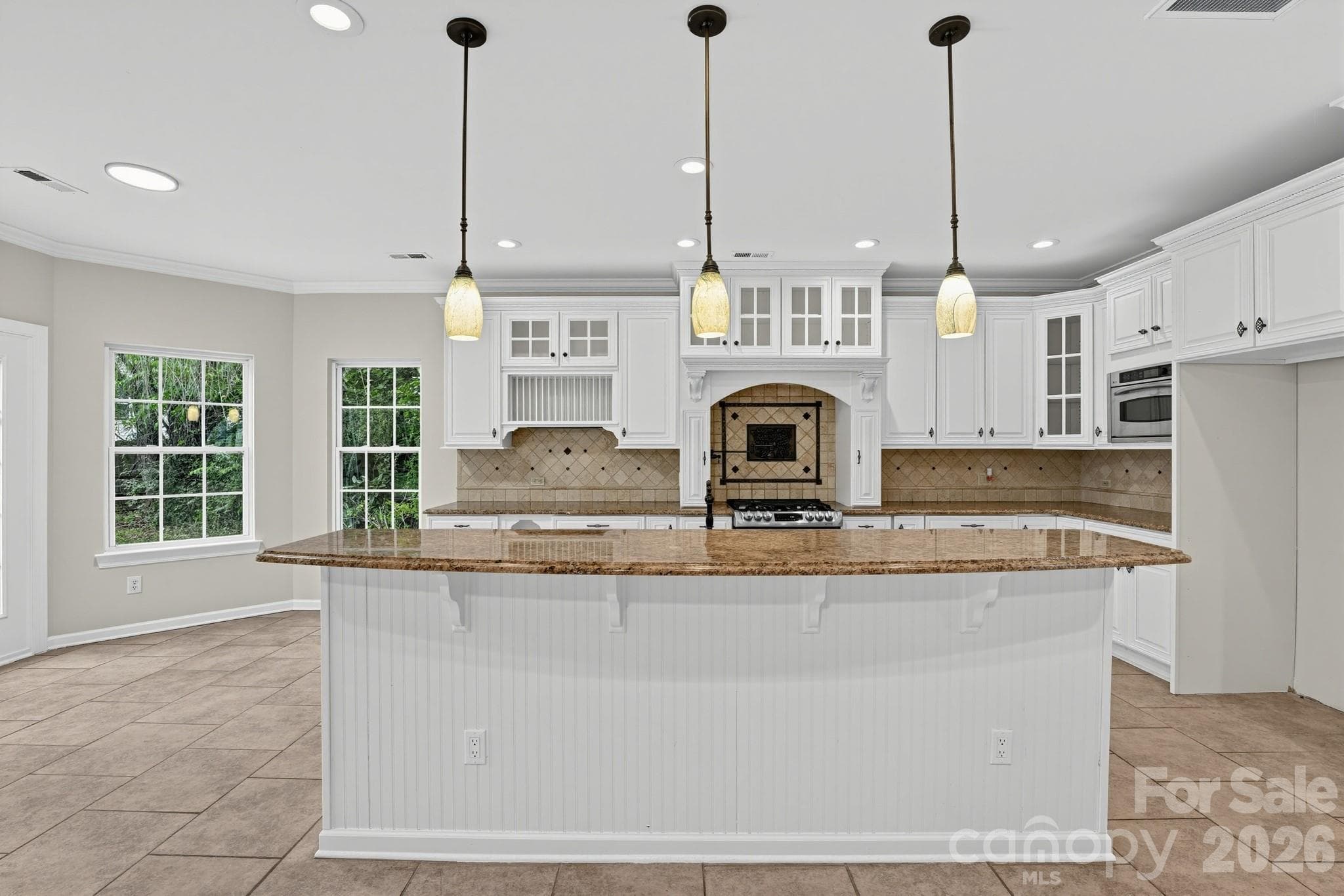 Single Family Residence at 15127 Kellington Court, Charlotte, photo 11 of 29