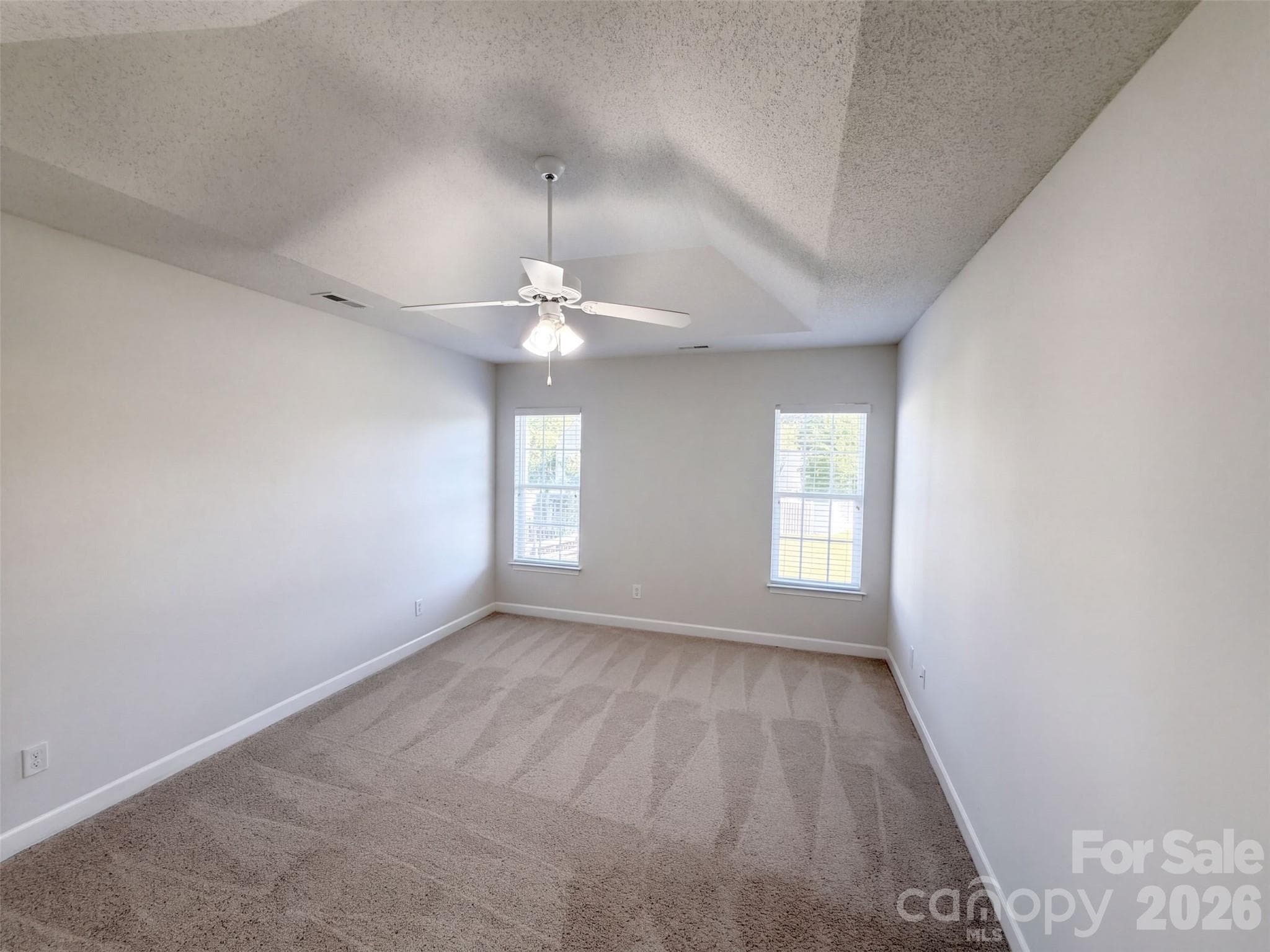 Single Family Residence at 11344 Pointer Ridge Drive, Charlotte, photo 4 of 24