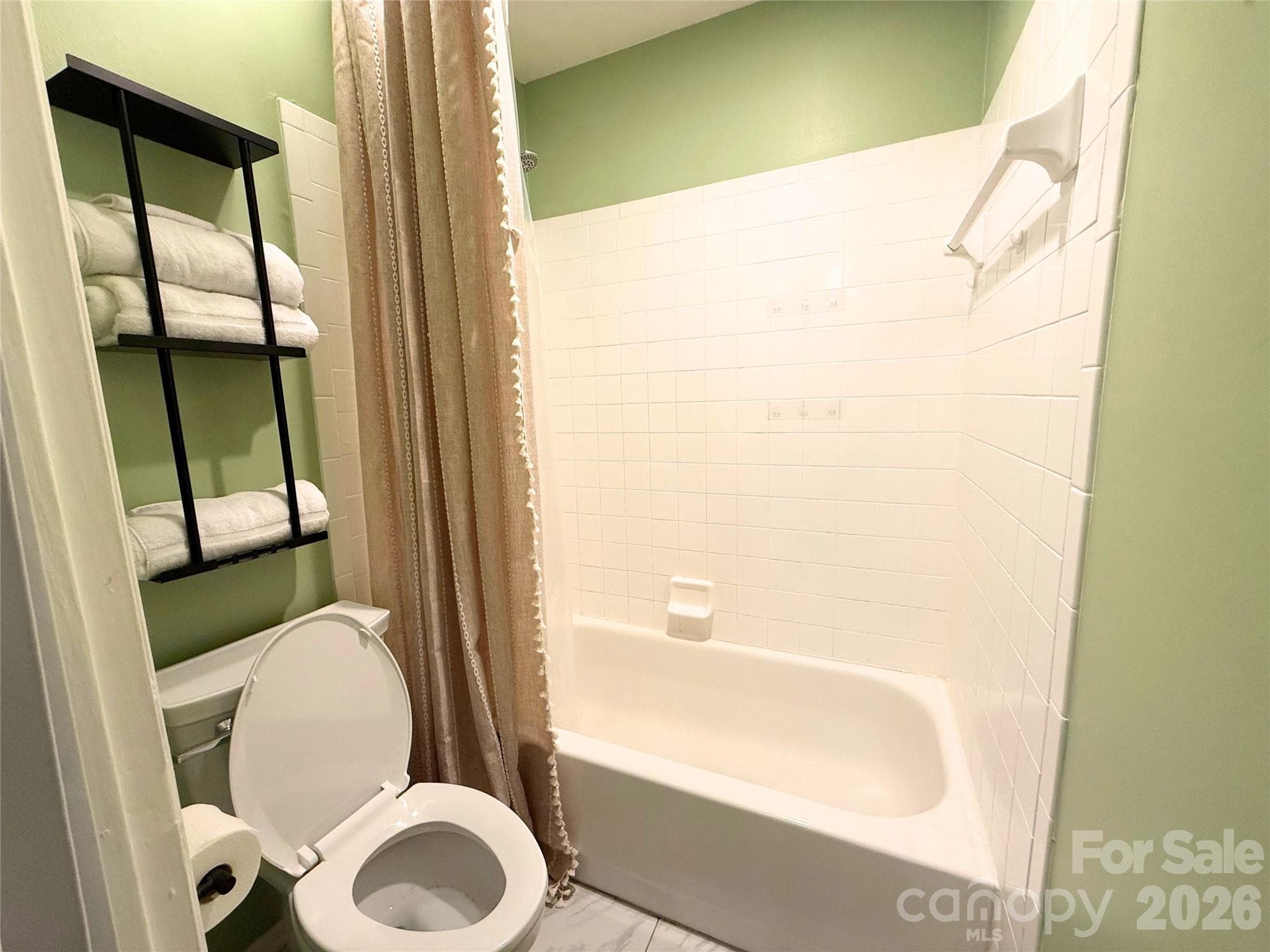 Primary Bath - 4918 Sardis Road E, Charlotte