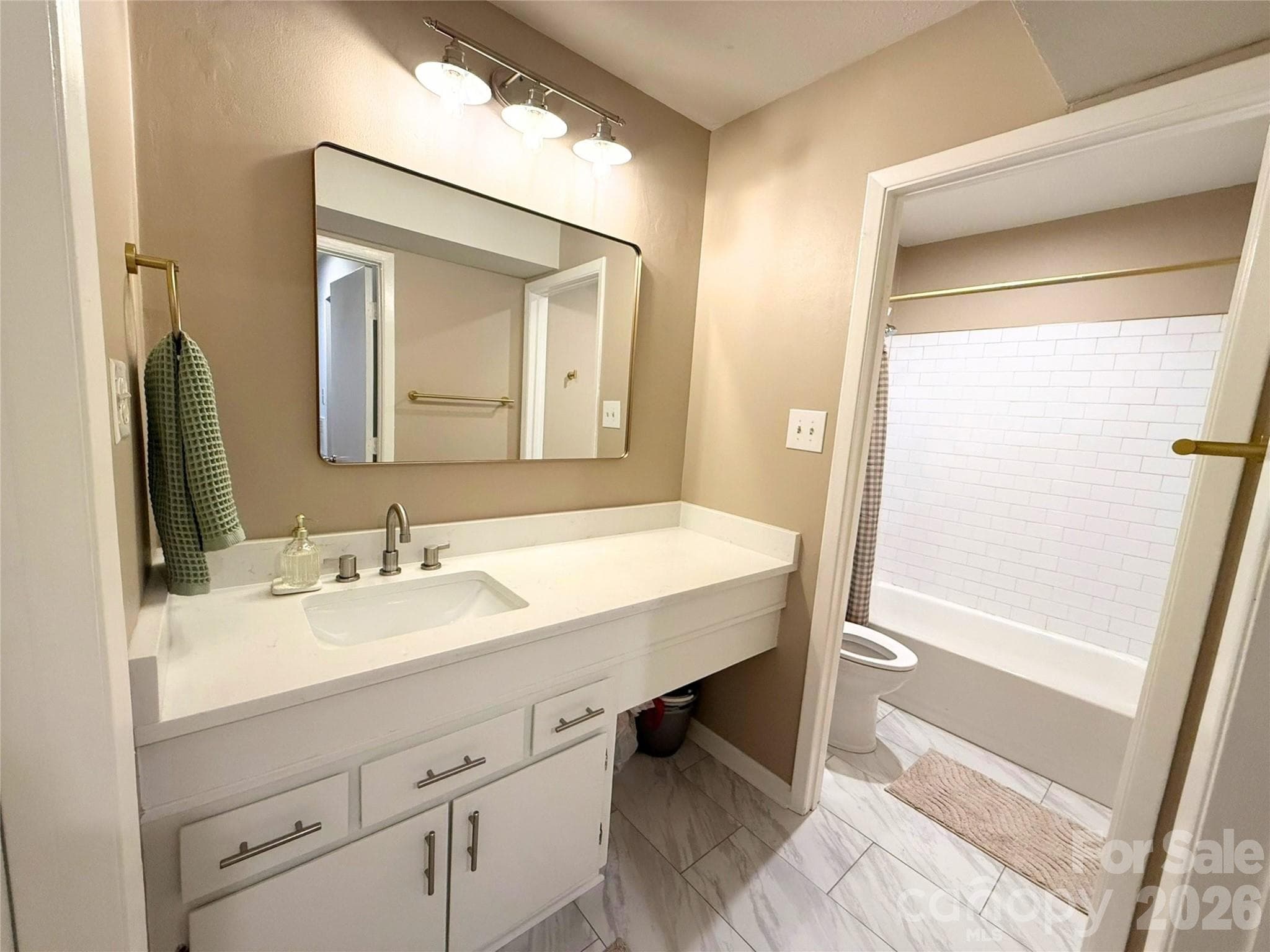 Second Bath - 4918 Sardis Road E, Charlotte