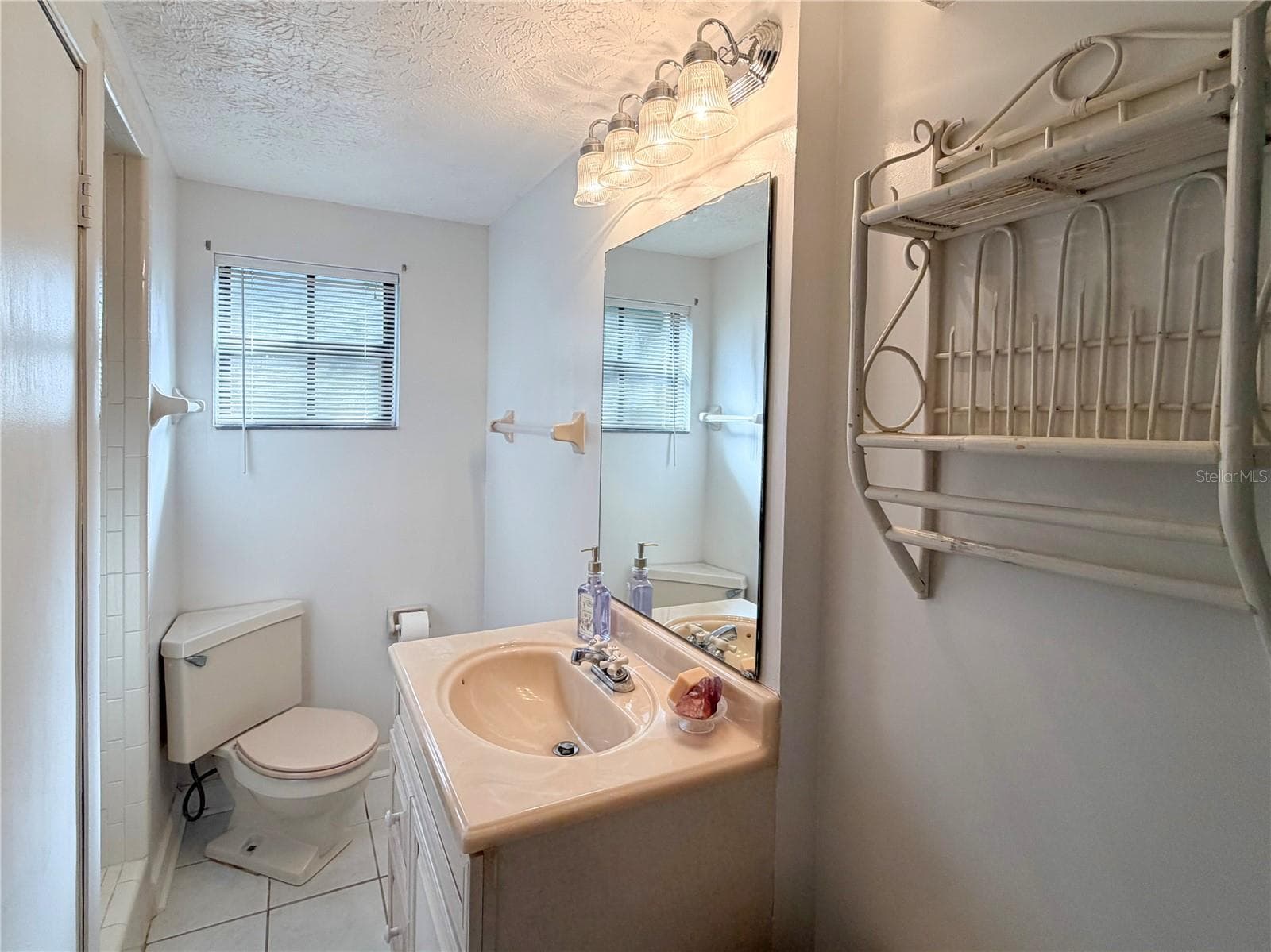 Single Family Residence at 5616 SILVER SANDS CIR, KEYSTONE HEIGHTS, photo 18 of 31
