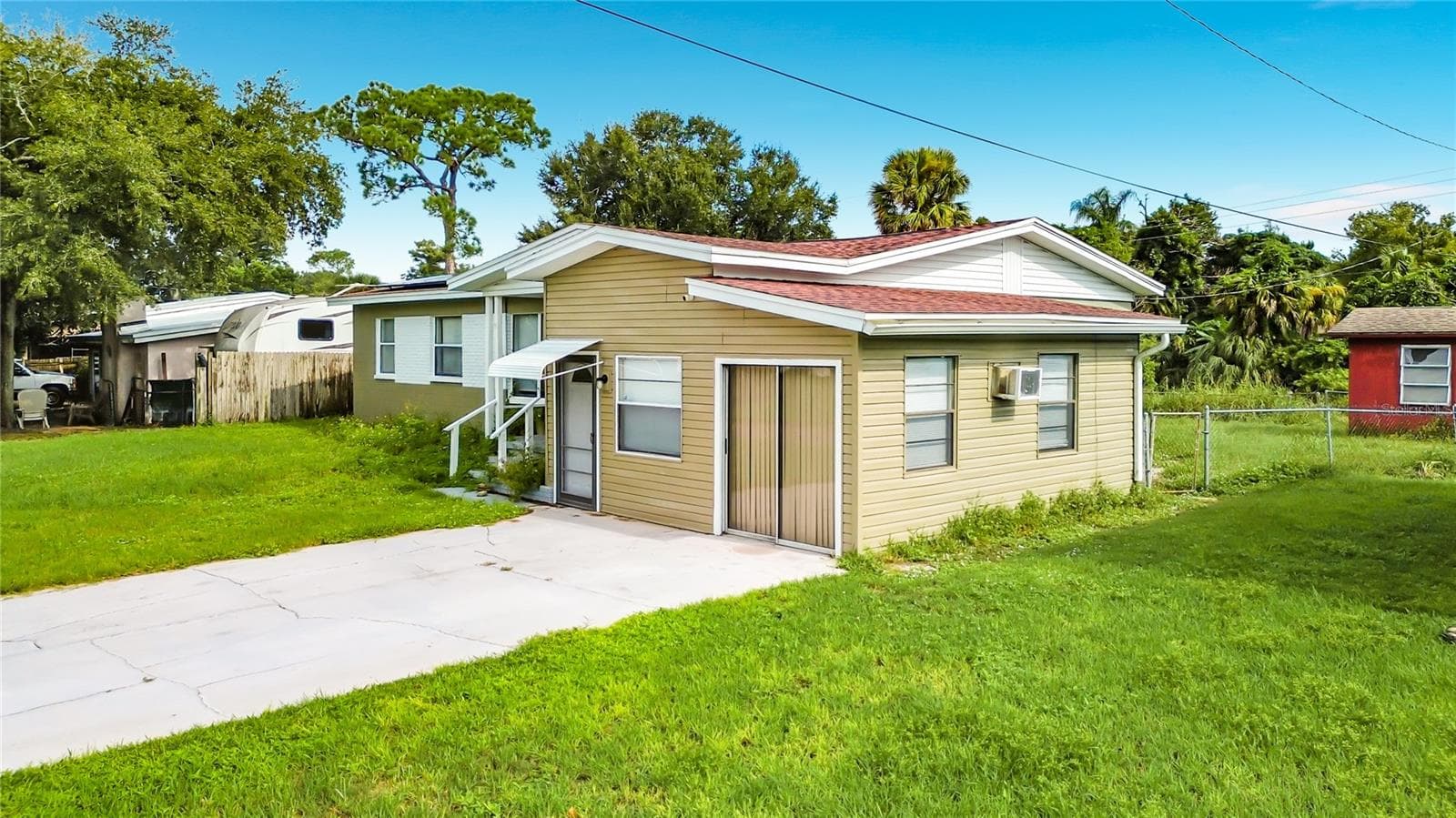 Single Family Residence at 1312 AUDUBON DR, COCOA, photo 2 of 63