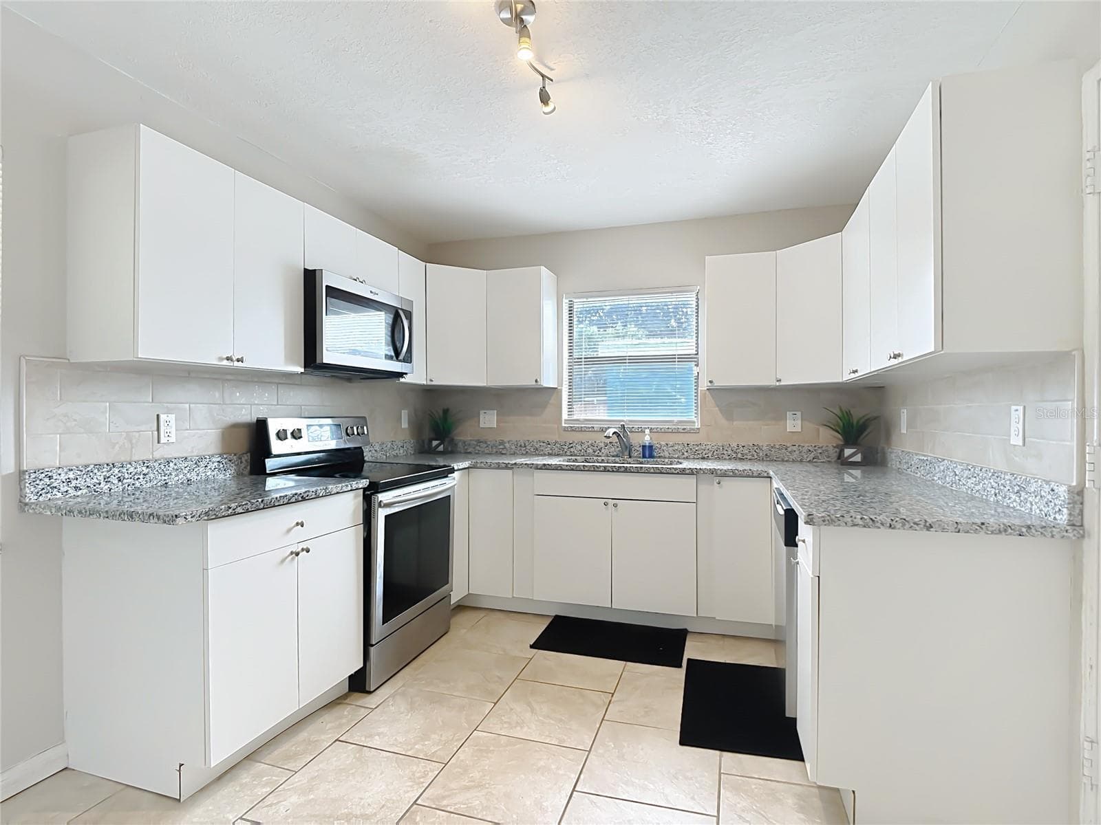 Single Family Residence at 1312 AUDUBON DR, COCOA, photo 16 of 63