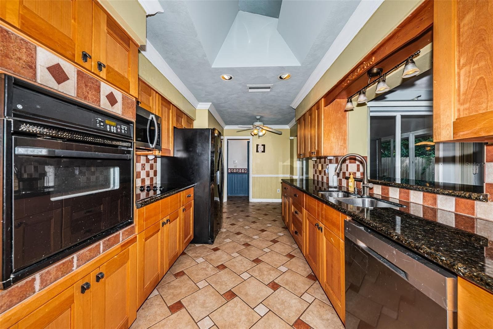 Single Family Residence at 499 JEWEL CT, BELLEAIR BLUFFS, photo 8 of 21