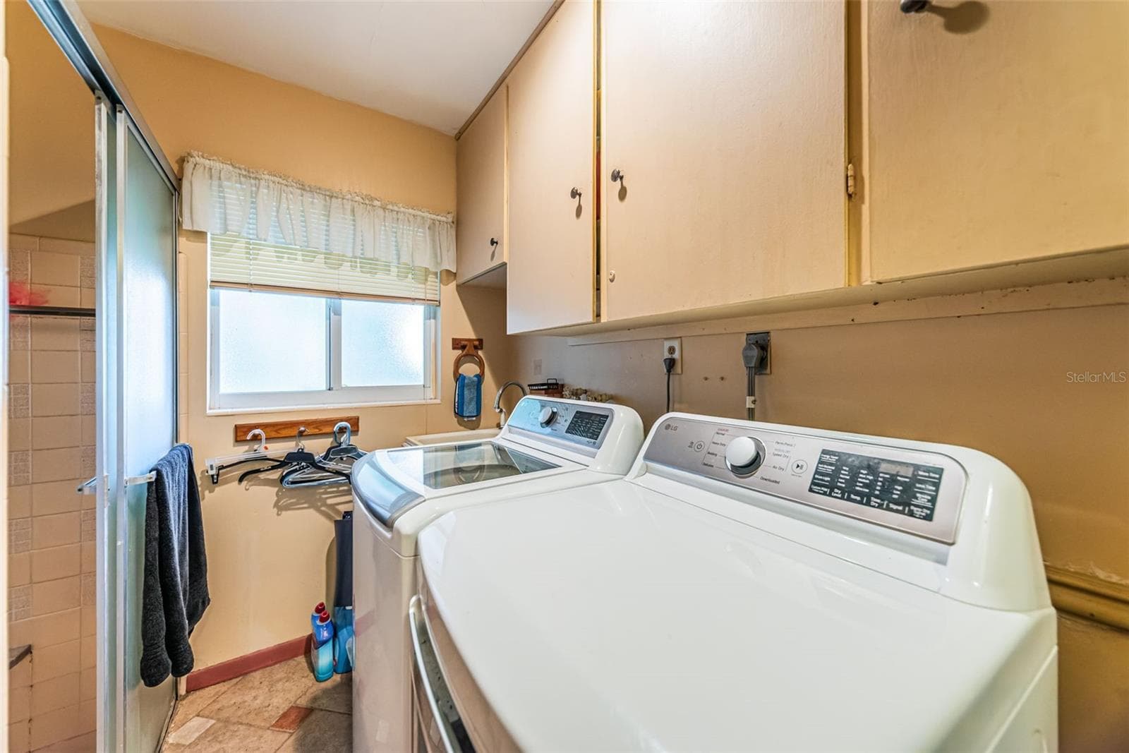 Single Family Residence at 499 JEWEL CT, BELLEAIR BLUFFS, photo 17 of 21