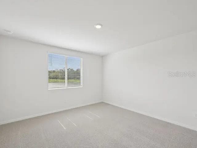 Single Family Residence at 7211 RAY CREEK DR, BROOKSVILLE, photo 7 of 12