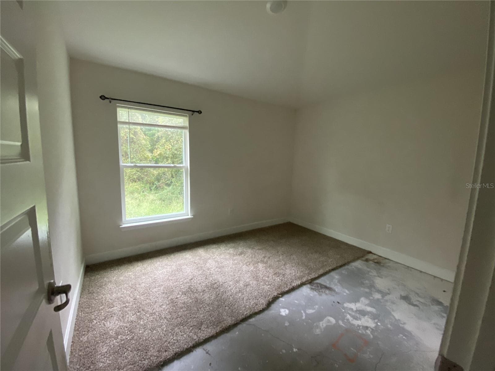 Bedroom 4 Ready for your Floor Choice. - 2091 PECOS DR, POINCIANA