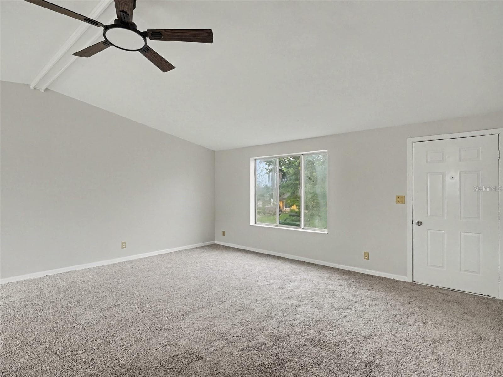 Single Family Residence at 6306 FLORIDA CIR E, APOLLO BEACH, photo 6 of 27