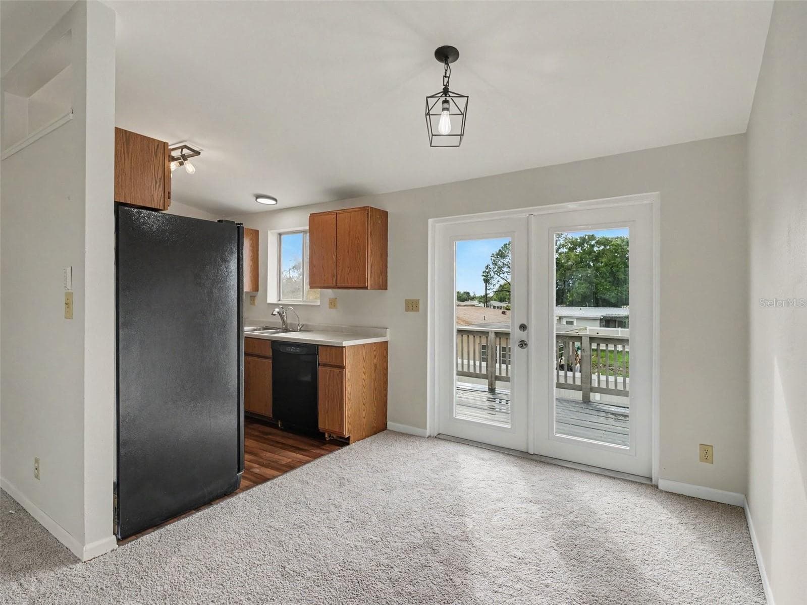 Single Family Residence at 6306 FLORIDA CIR E, APOLLO BEACH, photo 12 of 27