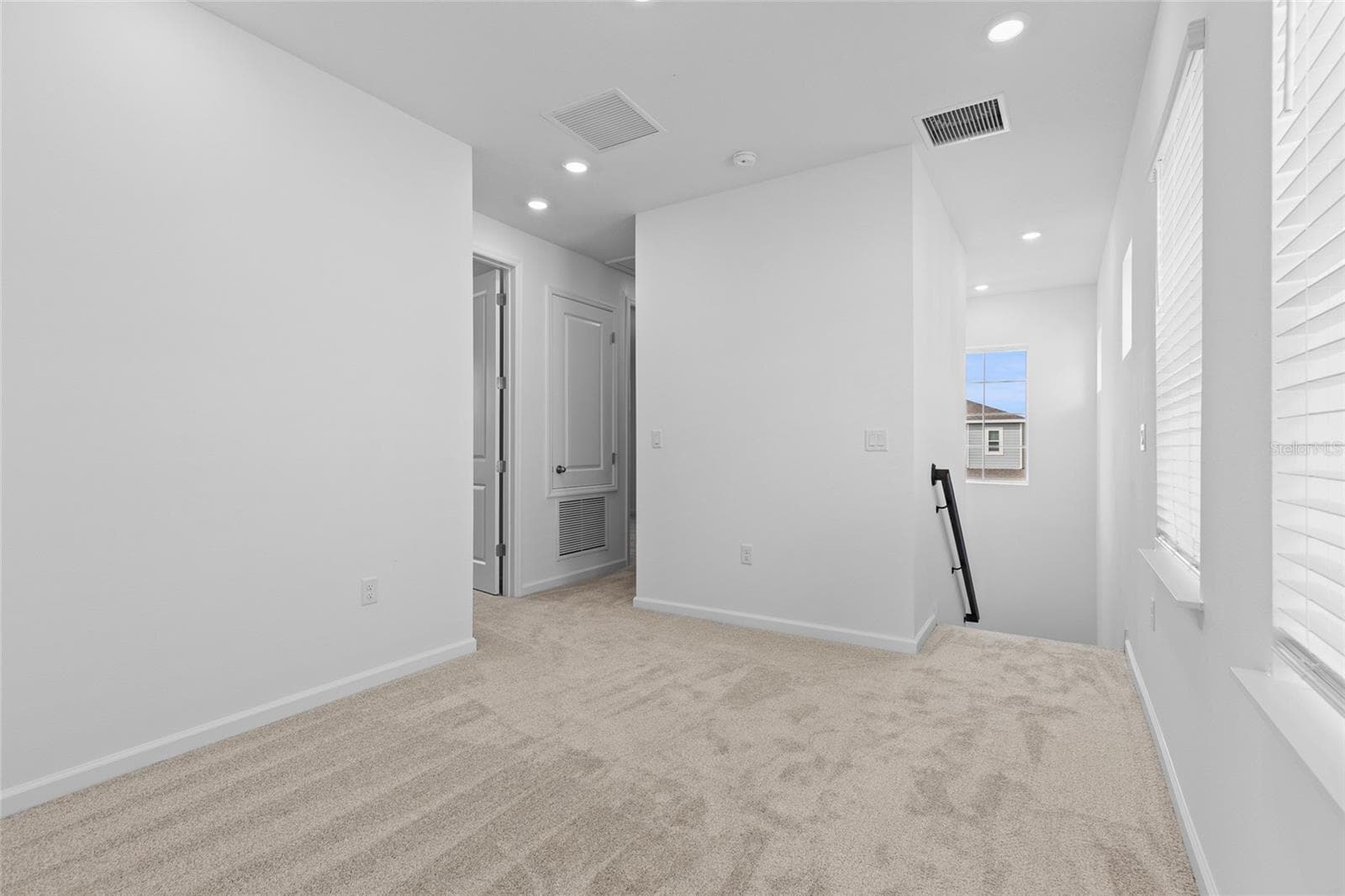 Single Family Residence at 13037 SERENE GLADE RD, WINTER GARDEN, photo 16 of 43
