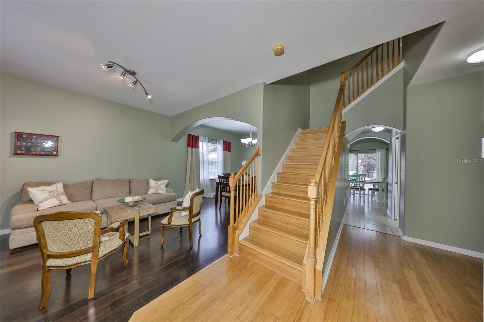 Single Family Residence at 13914 CHALK HILL PL, RIVERVIEW, photo 7 of 57