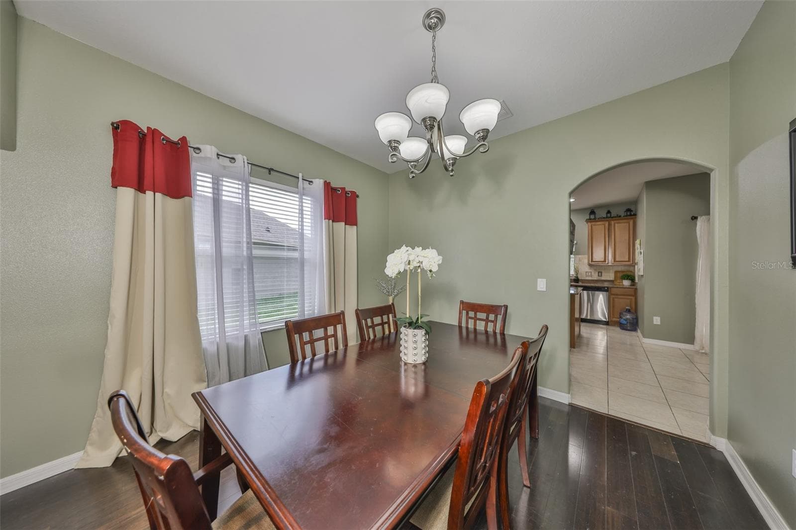 Single Family Residence at 13914 CHALK HILL PL, RIVERVIEW, photo 8 of 57