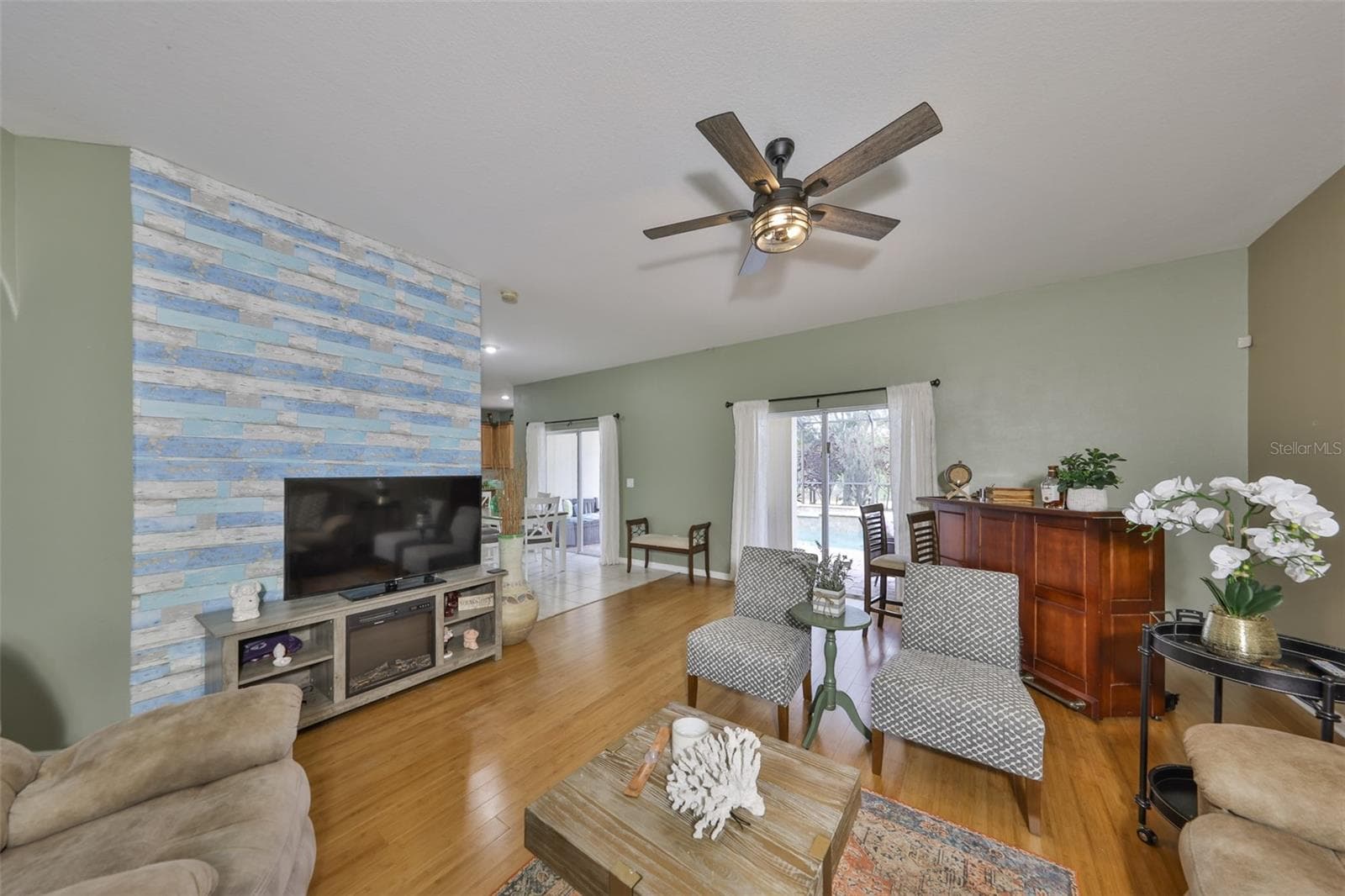 Single Family Residence at 13914 CHALK HILL PL, RIVERVIEW, photo 22 of 57