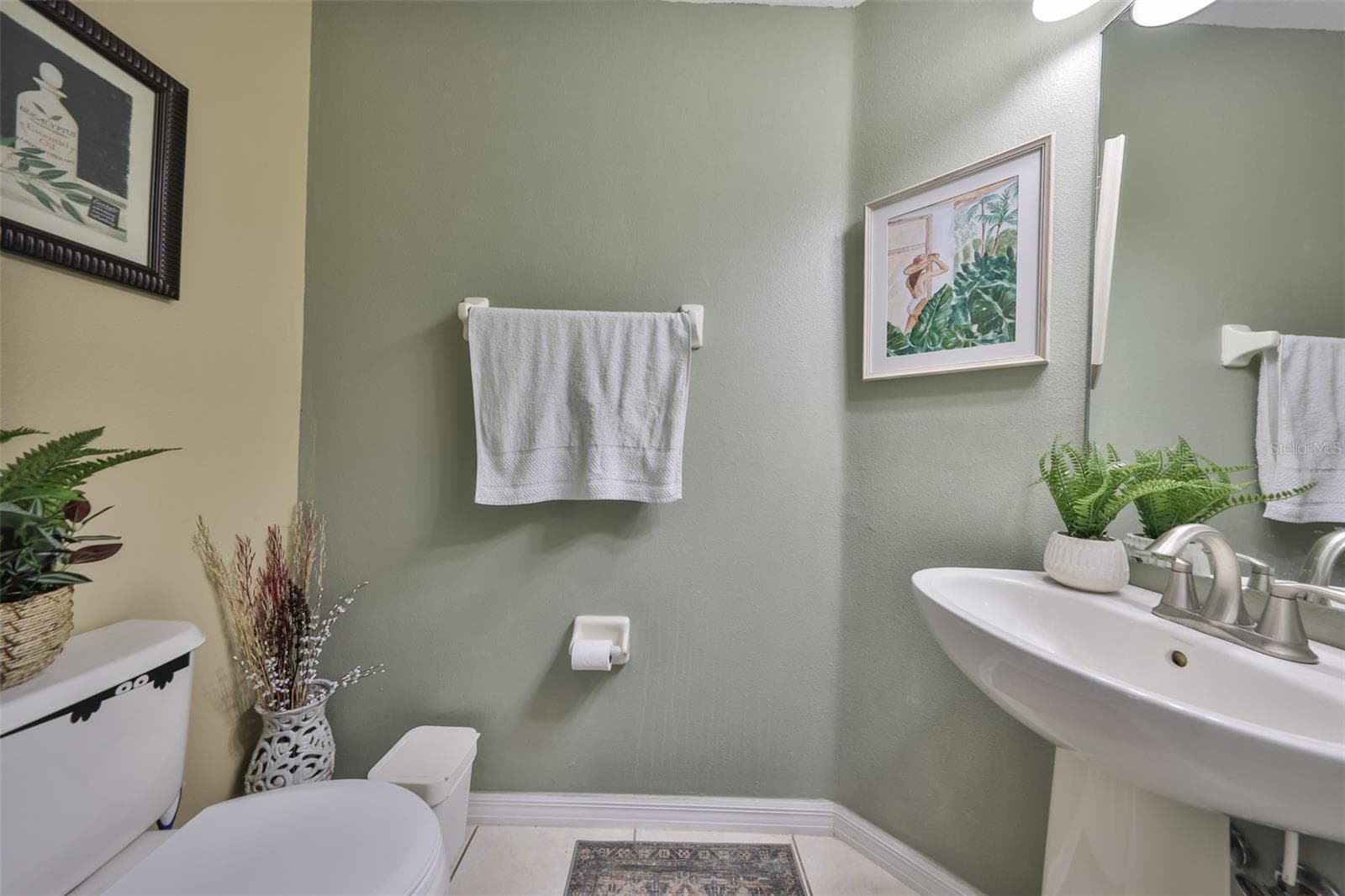 Single Family Residence at 13914 CHALK HILL PL, RIVERVIEW, photo 23 of 57