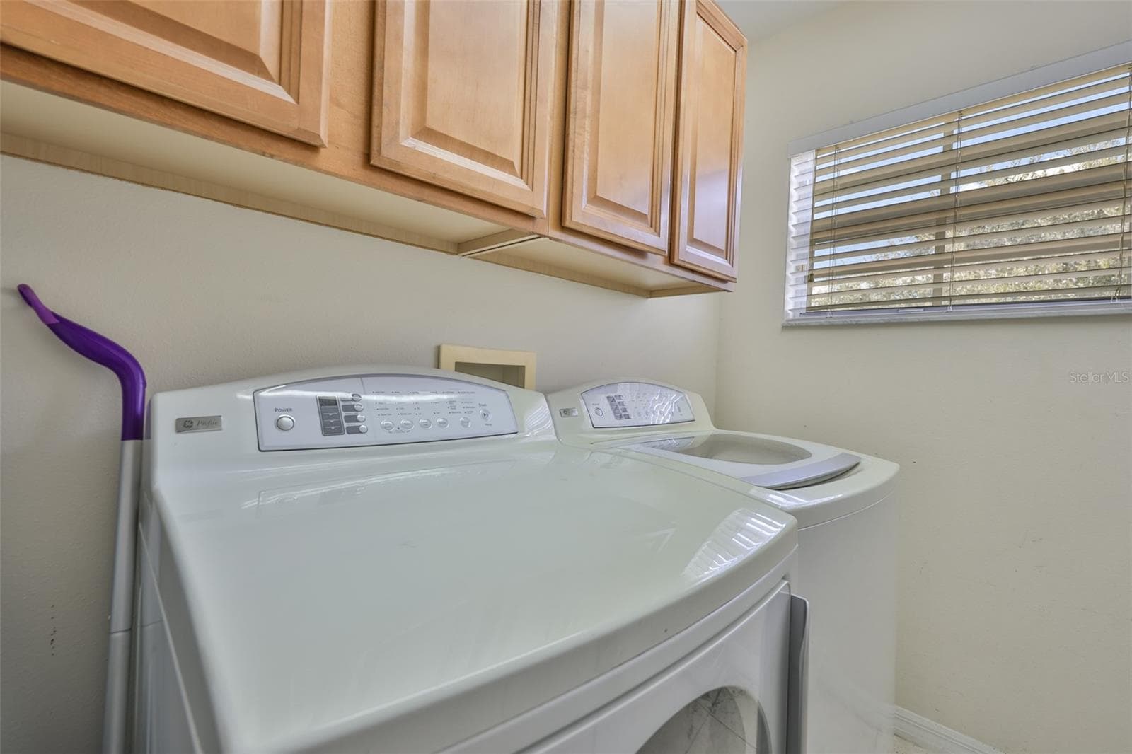 Single Family Residence at 13914 CHALK HILL PL, RIVERVIEW, photo 29 of 57