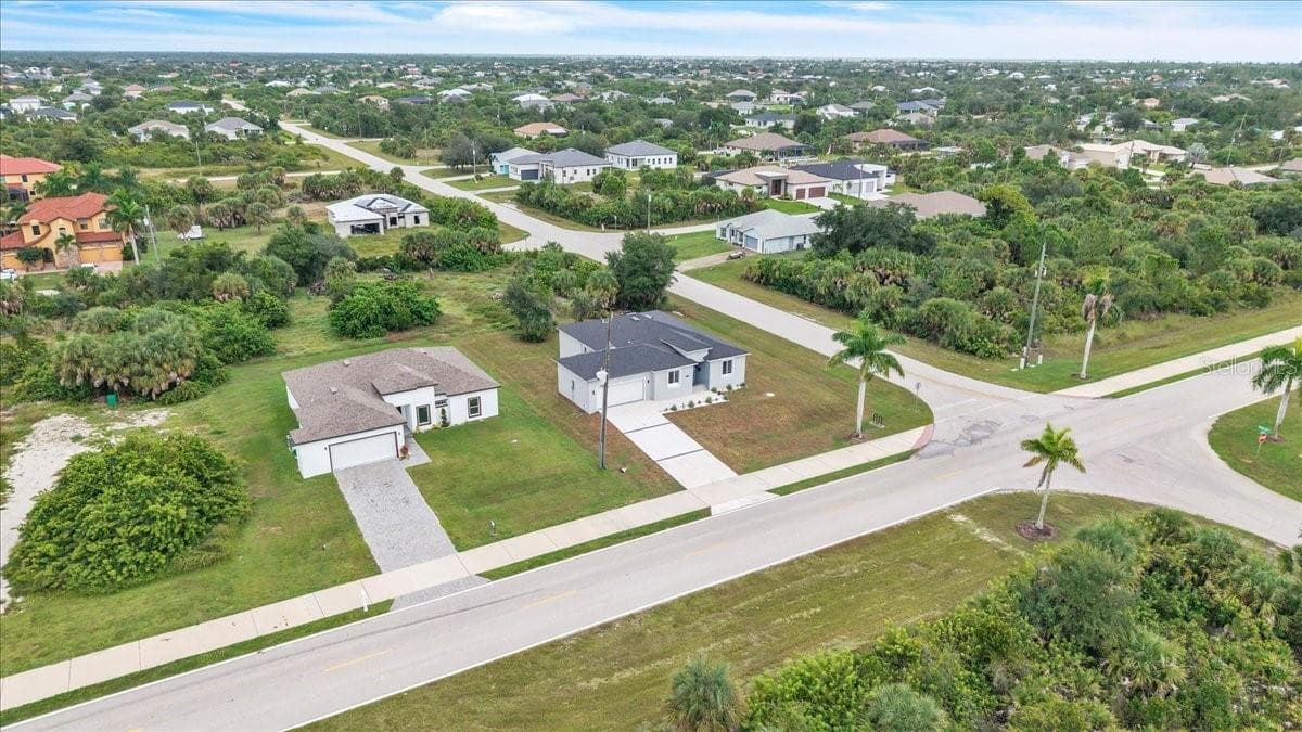 Single Family Residence at 14150 APPLETON BLVD, PORT CHARLOTTE, photo 35 of 39