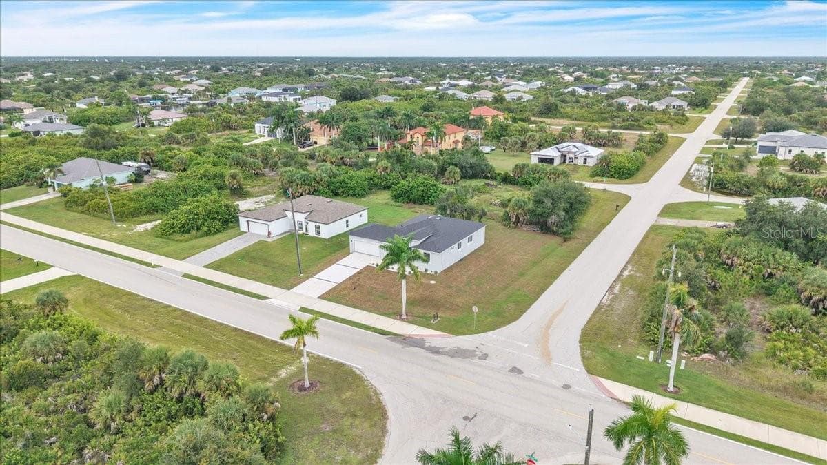 Single Family Residence at 14150 APPLETON BLVD, PORT CHARLOTTE, photo 36 of 39