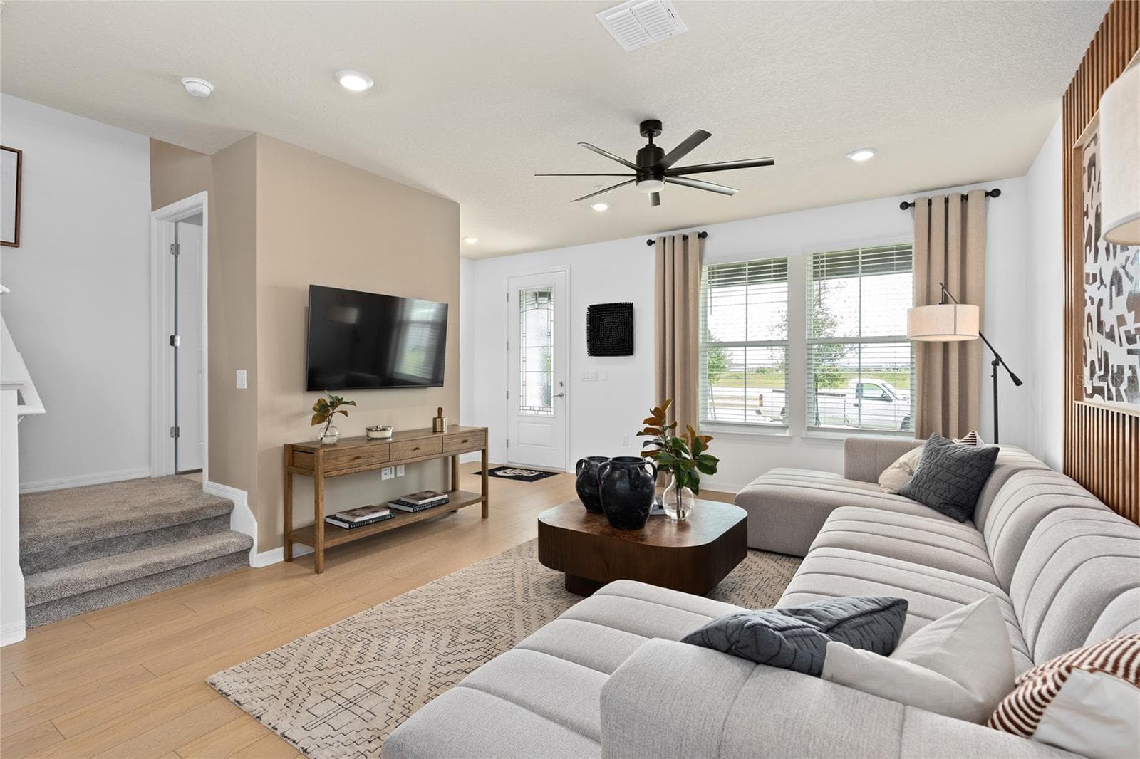 Model Home Design Only. Pictures and furnishings are for illustrative purposes only. Elevations, colors and options may vary. Furniture is for model home staging only. - 4556 ORCHARD VIEW ALY, CLERMONT