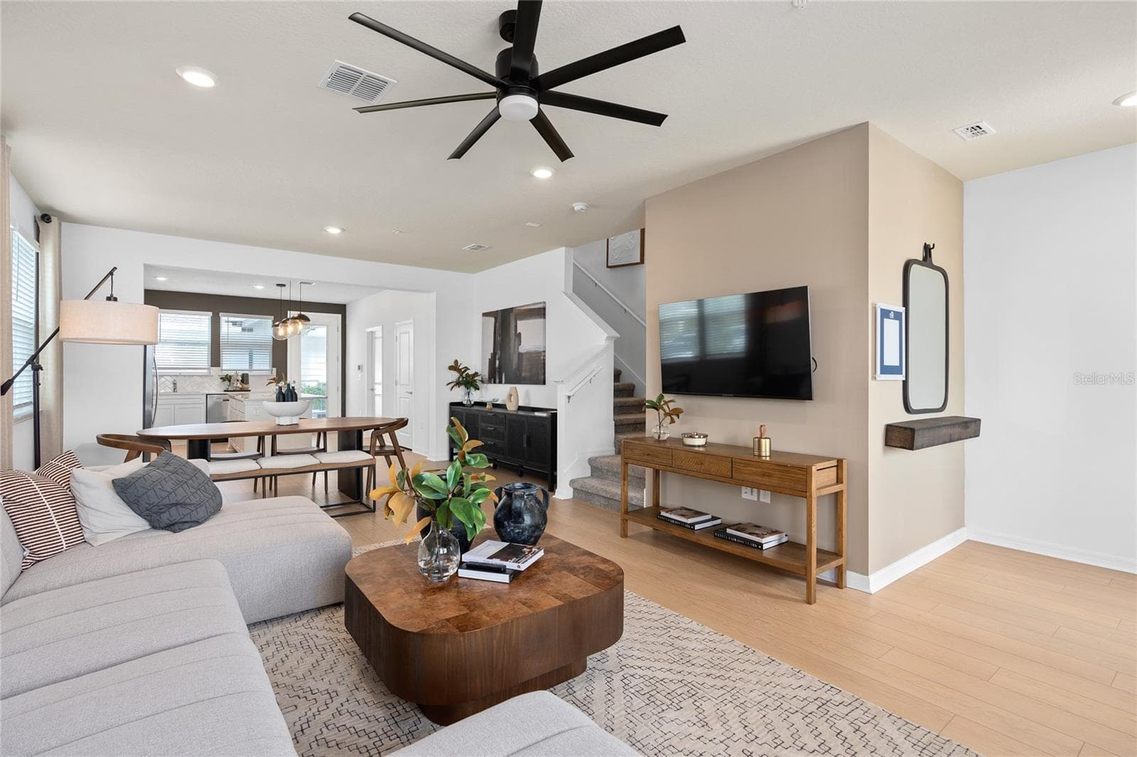 Model Home Design Only. Pictures and furnishings are for illustrative purposes only. Elevations, colors and options may vary. Furniture is for model home staging only. - 4556 ORCHARD VIEW ALY, CLERMONT