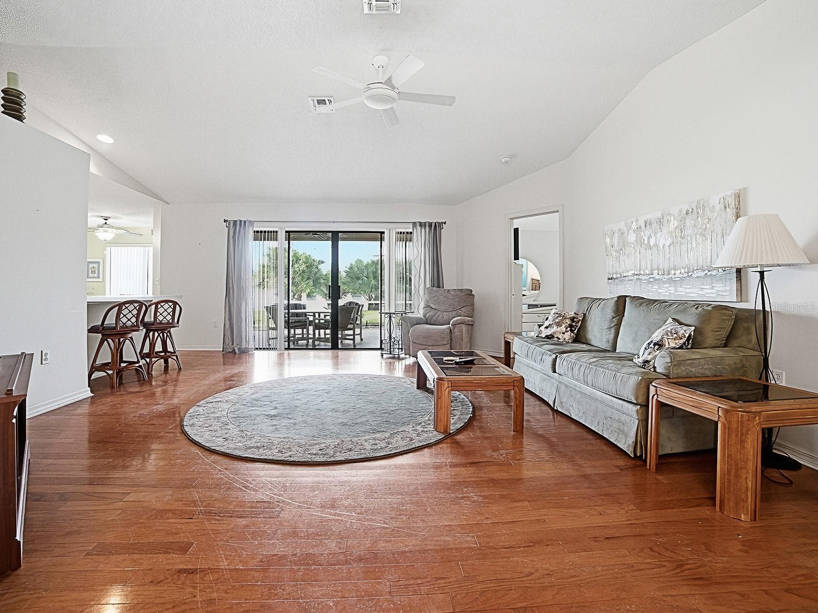 NO CARPET IN THE MAIN LIVING AREA - 647 TIMBERCREST DR, LEESBURG