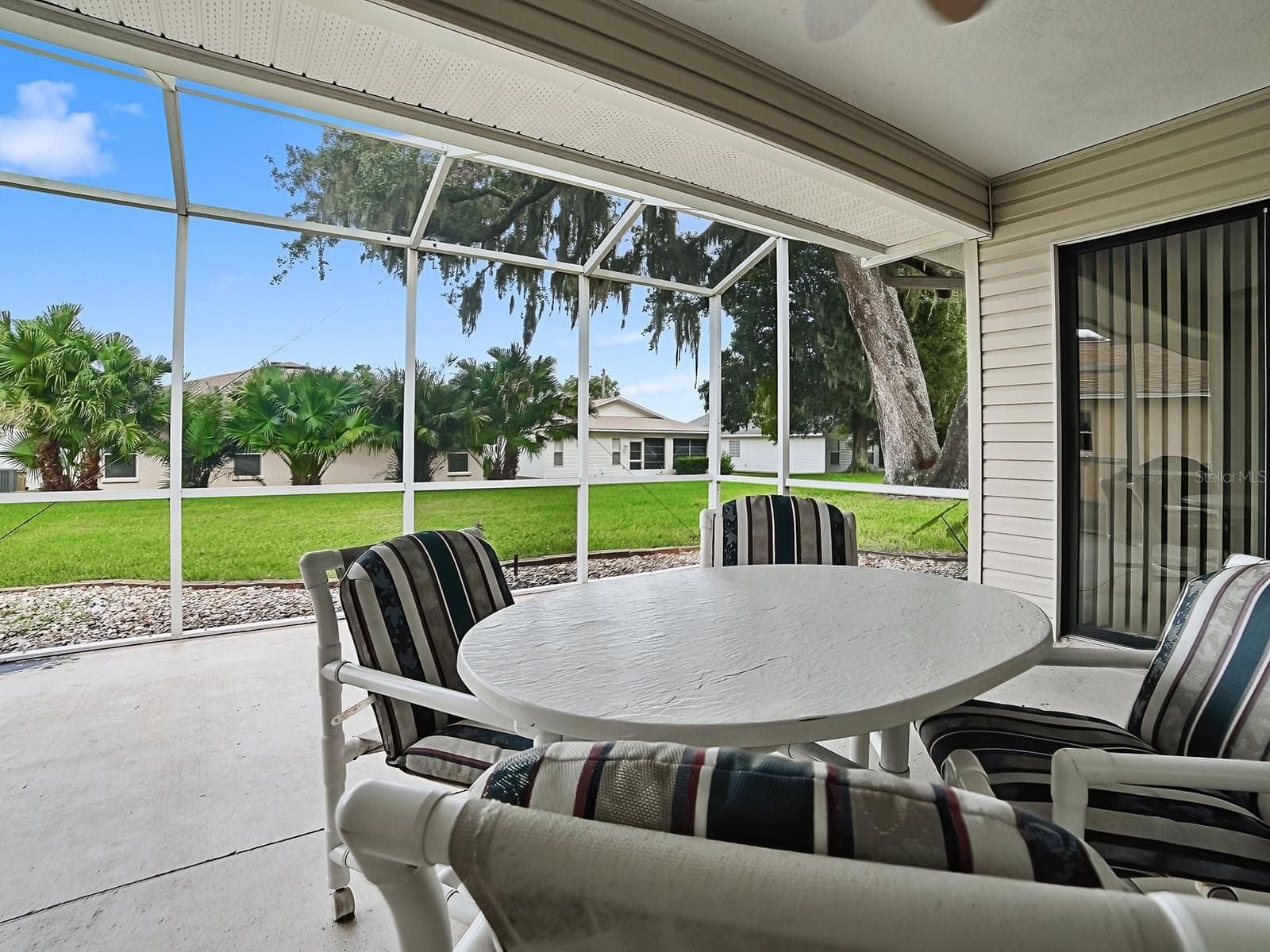 ANOTHER ANGLE IN YOUR LANAI OF THE GORGEOUS VIEW - 647 TIMBERCREST DR, LEESBURG