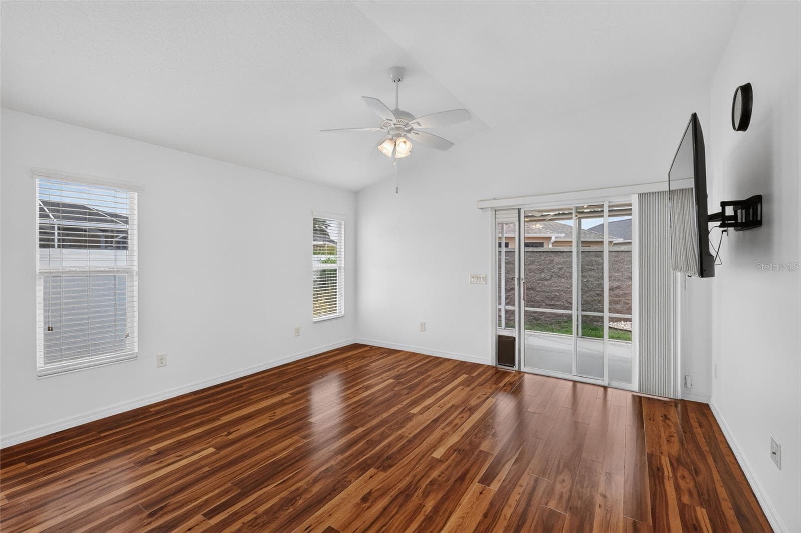 Living Room - 3056 EASTWOOD TER, THE VILLAGES