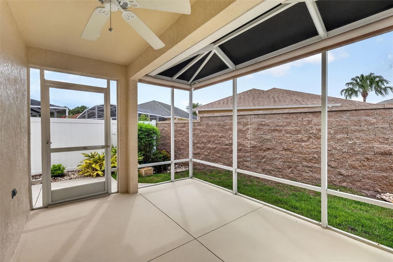 Lanai with Extended Birdcage - 3056 EASTWOOD TER, THE VILLAGES