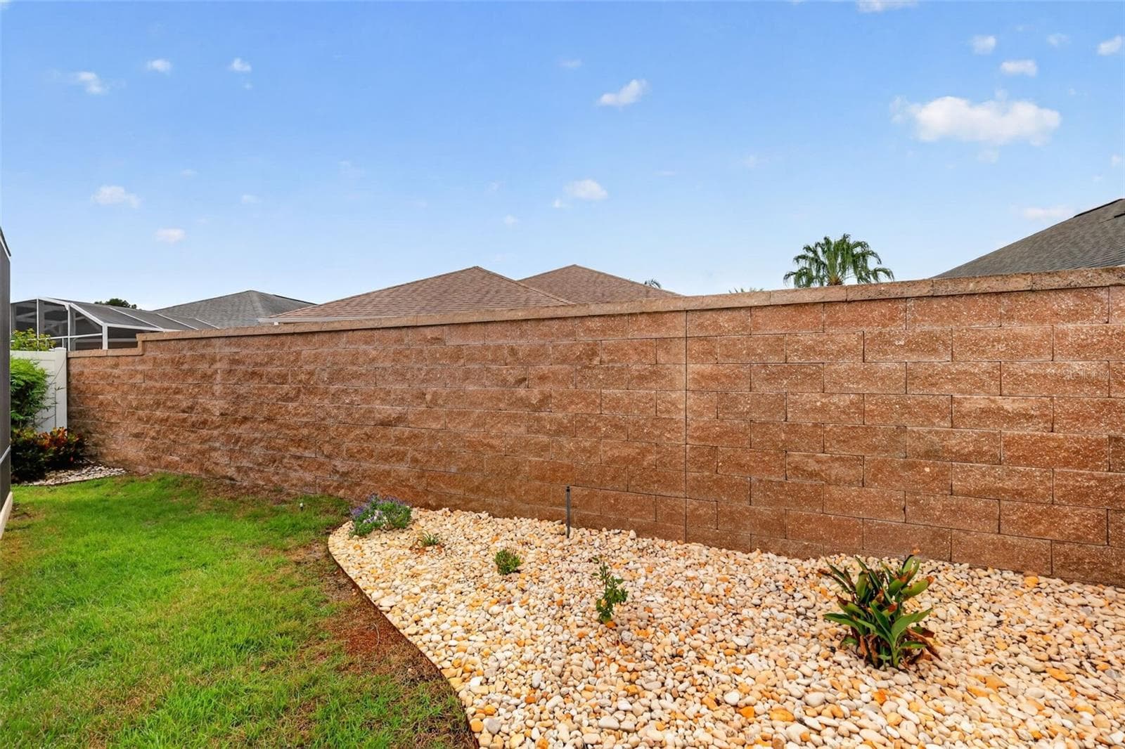 Rear Privacy Wall - 3056 EASTWOOD TER, THE VILLAGES