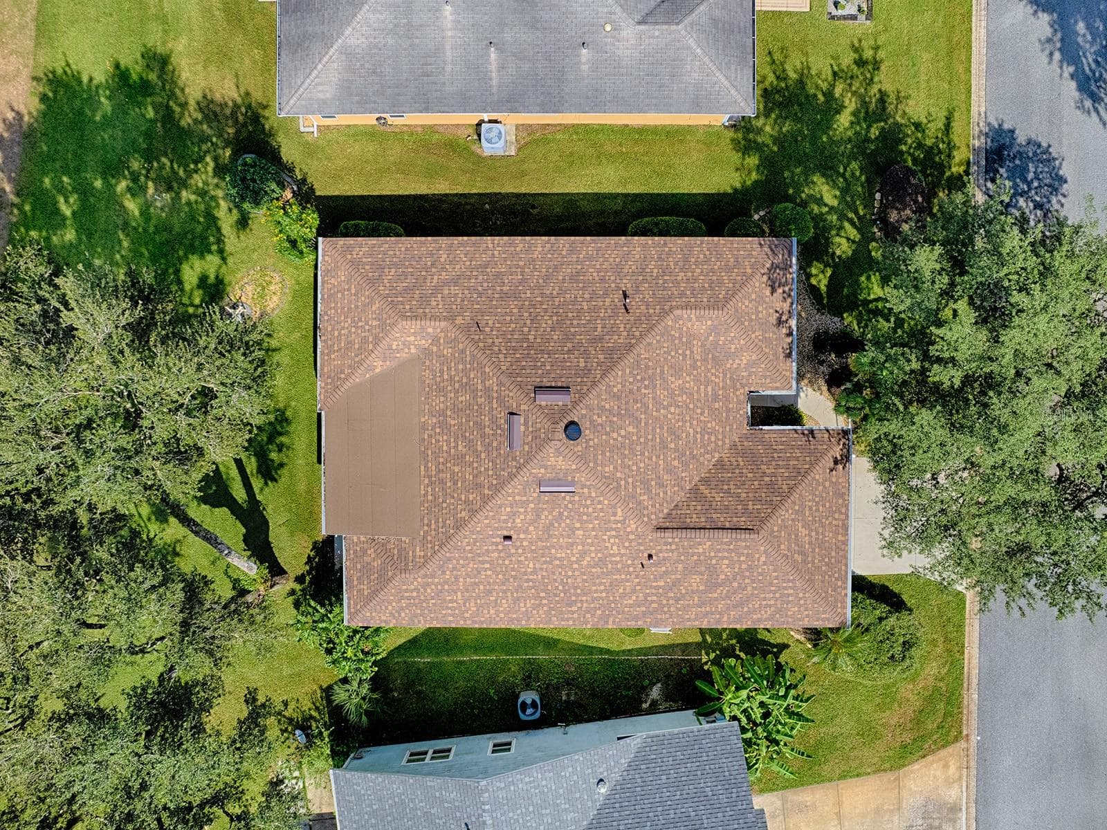 NEW ROOF 2025 - 32543 OAK PARK DR, LEESBURG
