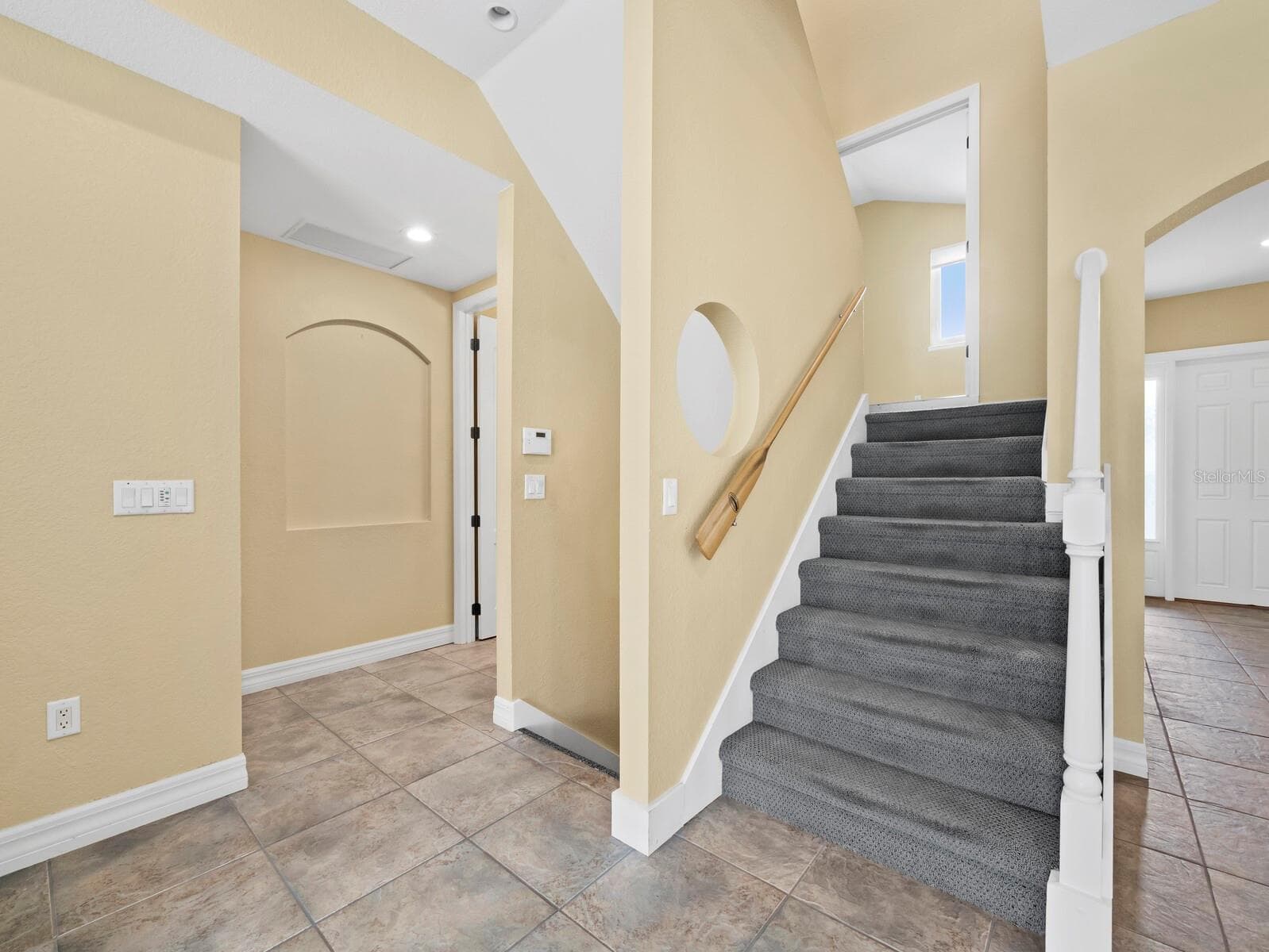 Single Family Residence at 182 ISLAND CIR, SARASOTA, photo 22 of 41