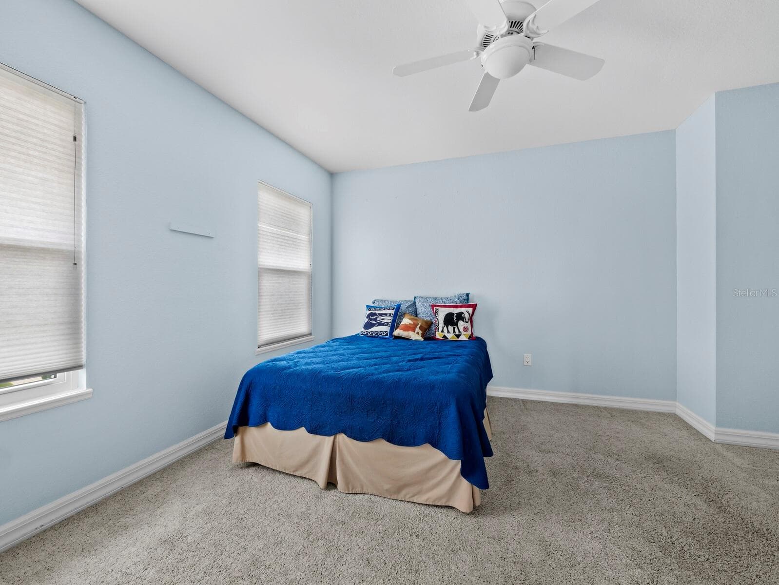 Single Family Residence at 182 ISLAND CIR, SARASOTA, photo 29 of 41