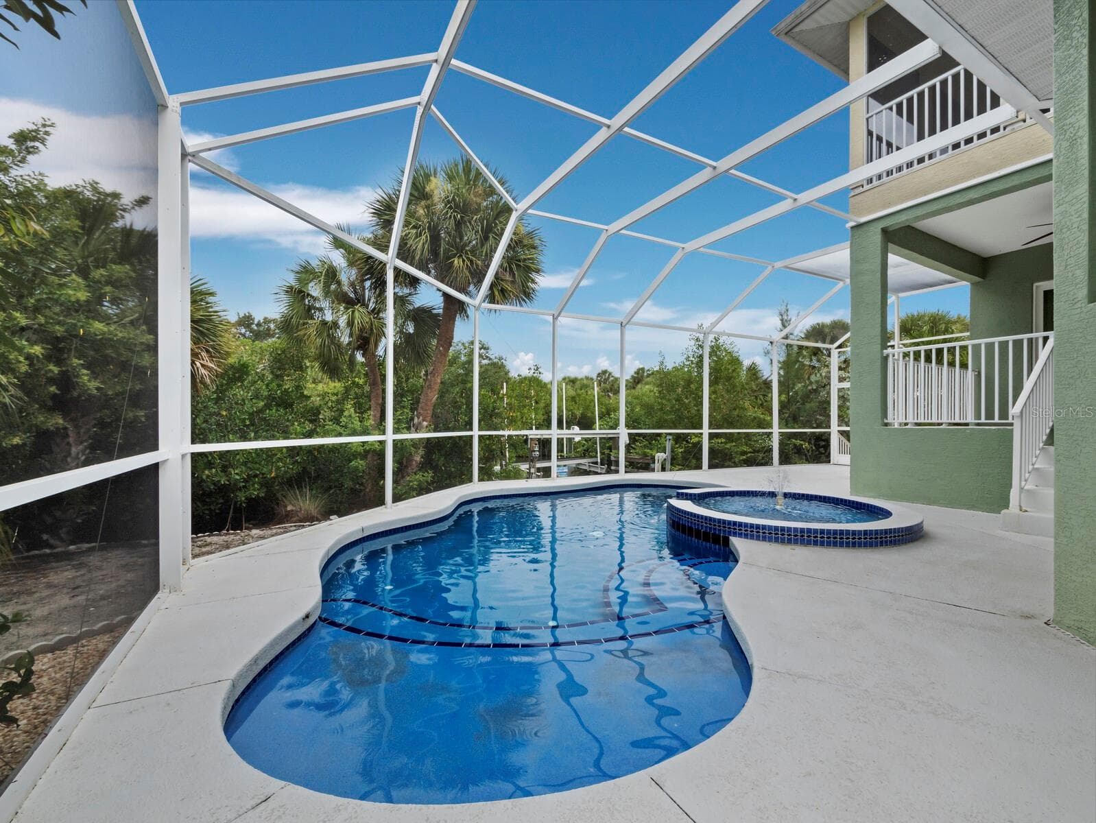 Single Family Residence at 182 ISLAND CIR, SARASOTA, photo 34 of 41
