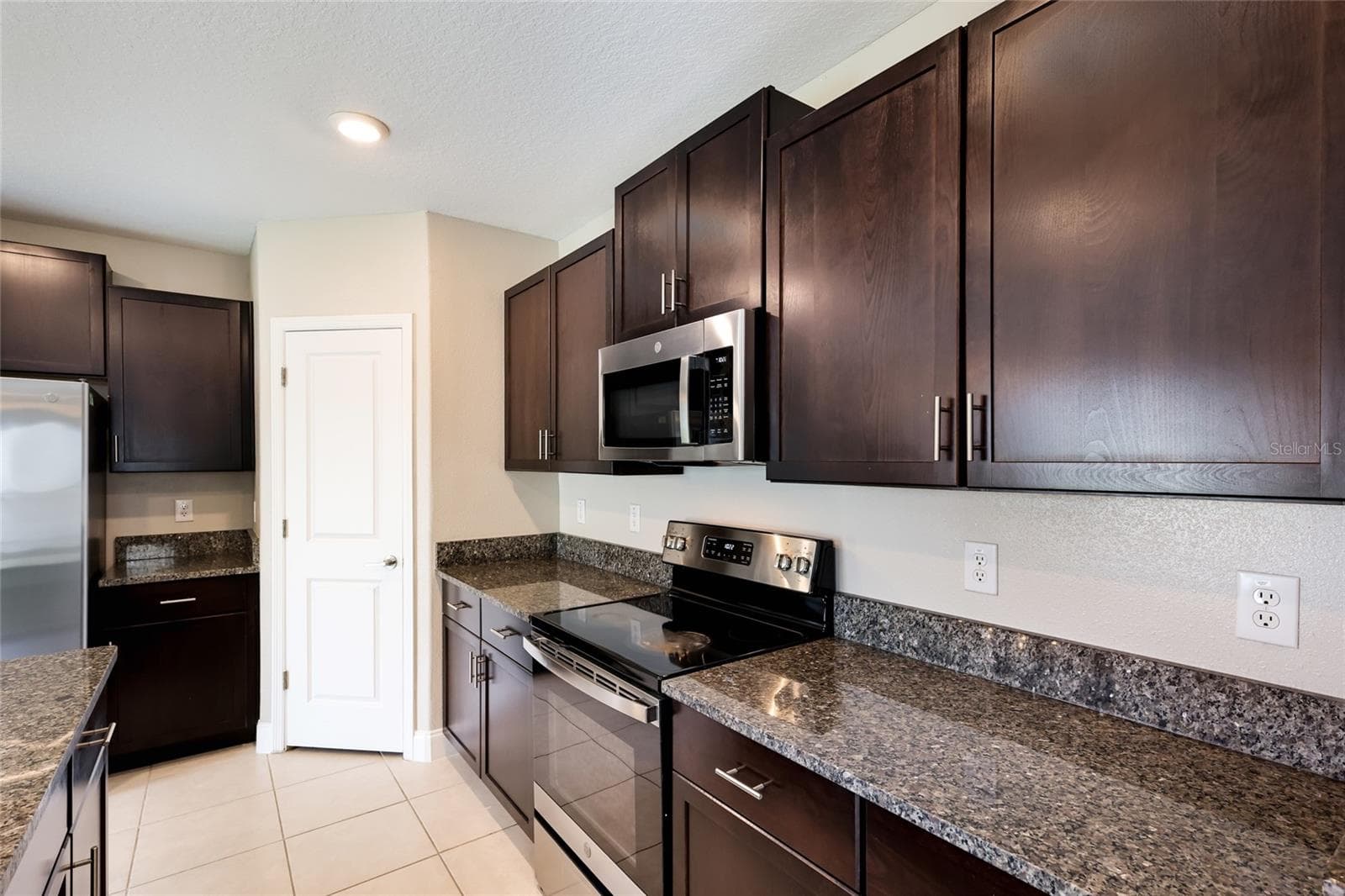 Single Family Residence at 3160 OYSTER COVE ST, WIMAUMA, photo 11 of 70